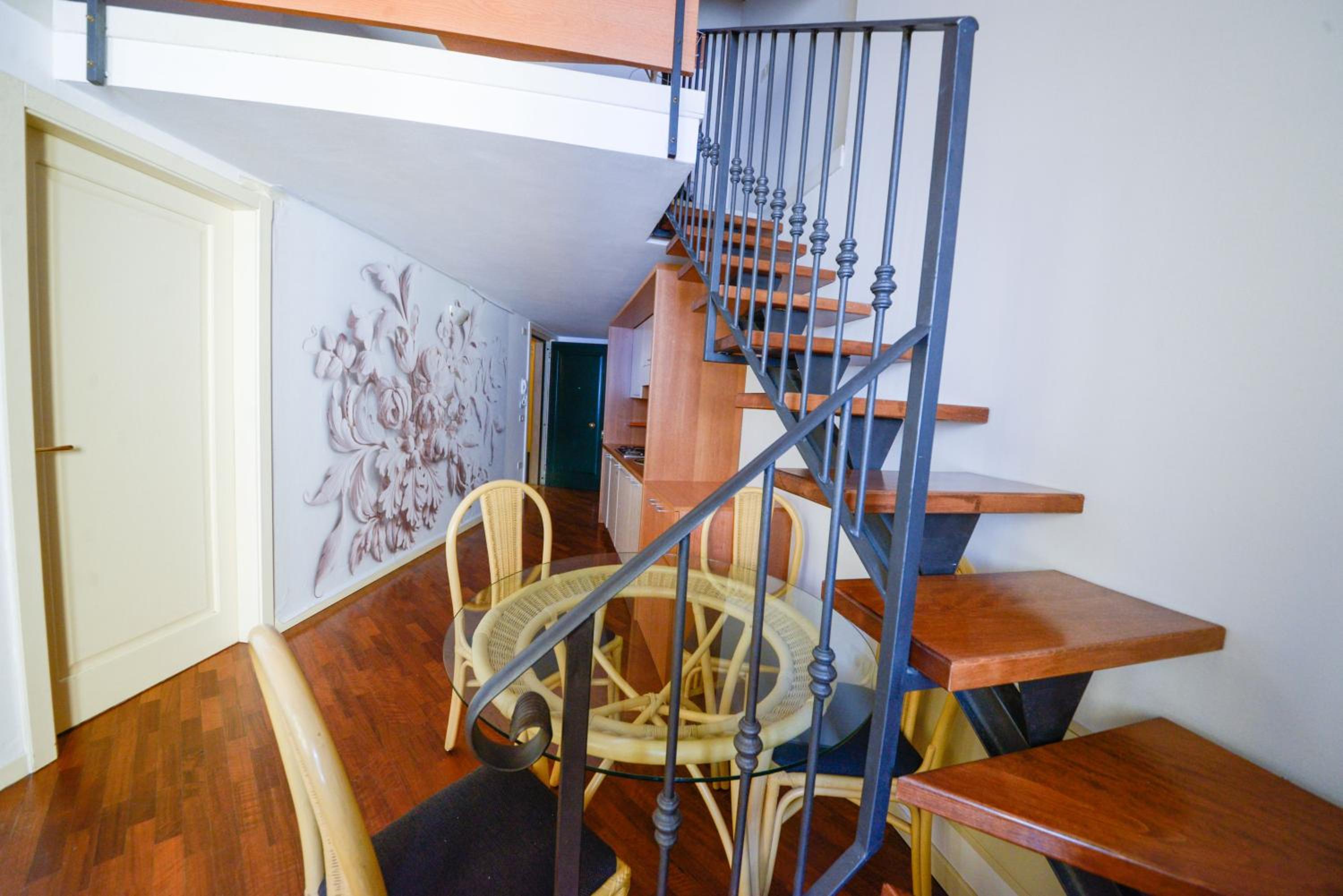 Studio Apartment - Photo 4