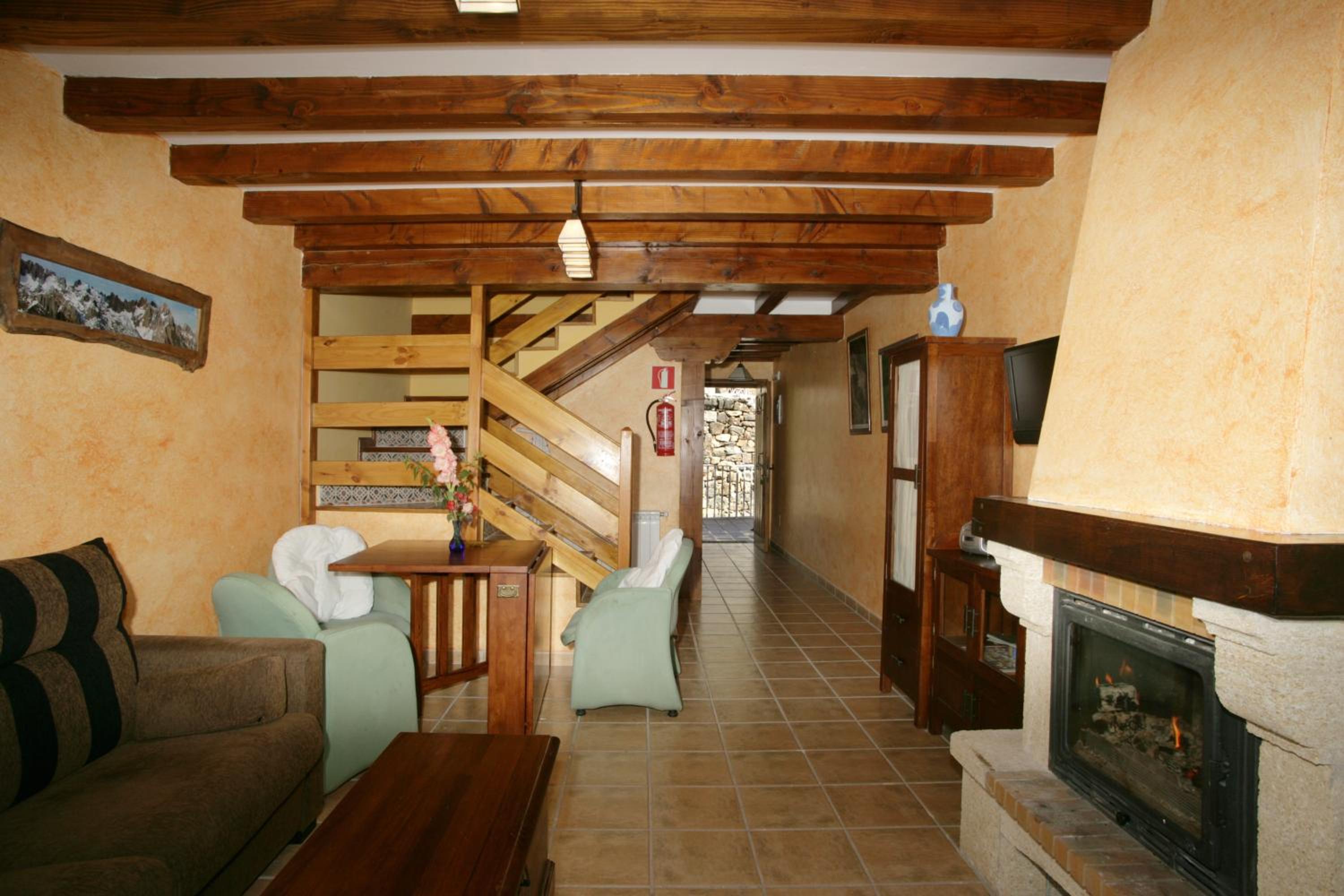 One-Bedroom Apartment (2 Adults) photo 2