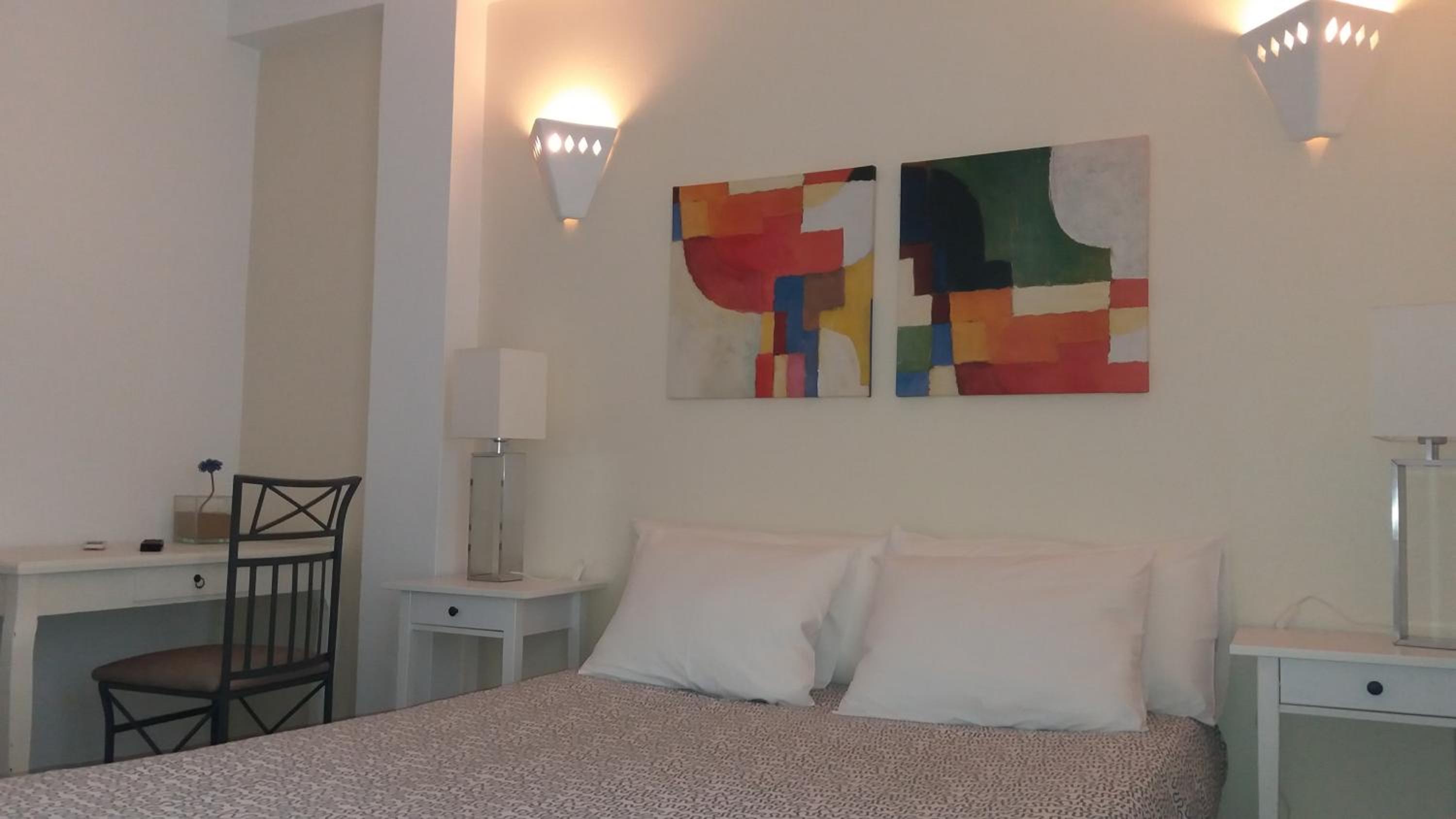 Double Room - Photo 12