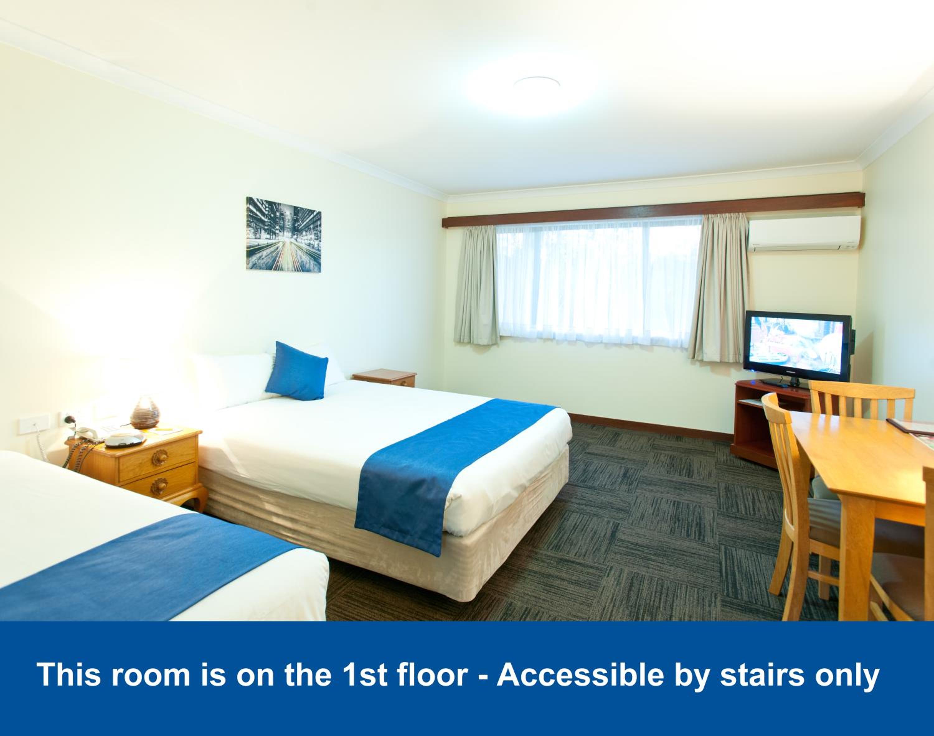 Budget Twin Room - Photo 5