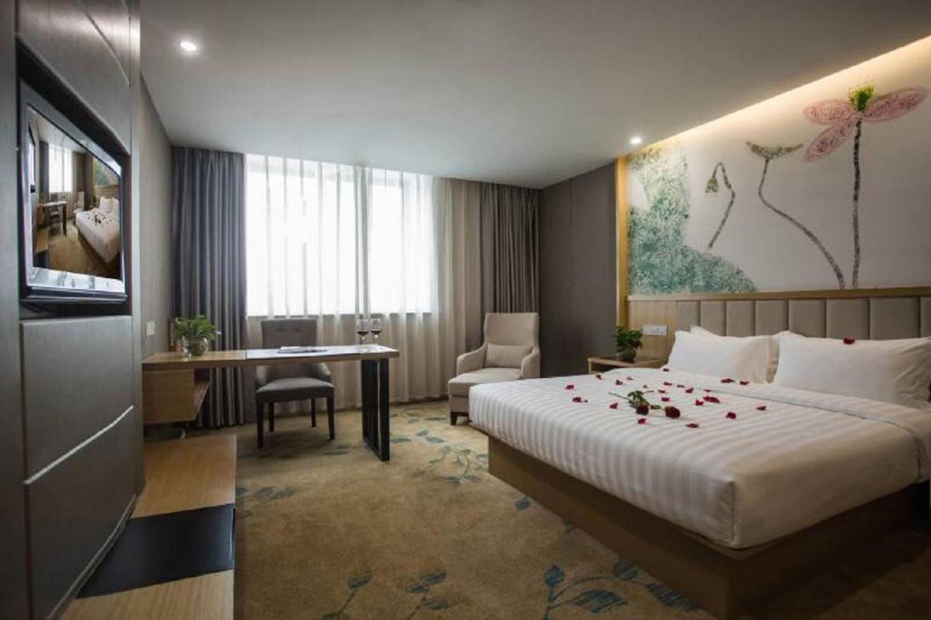 Mainland Chinese Citizens - Double Room with View photo 3