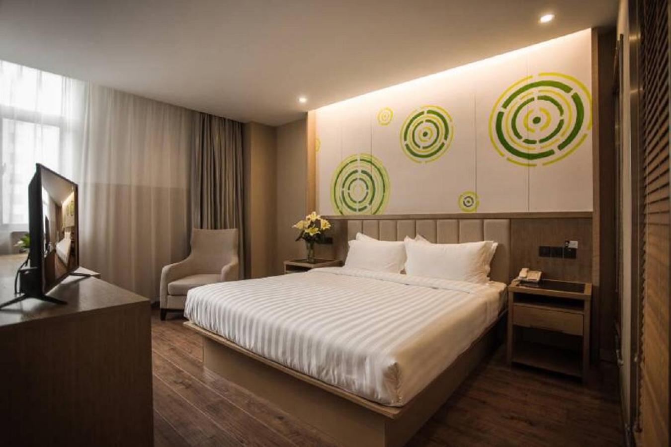 Mainland Chinese Citizens - Business Queen Room B photo 1