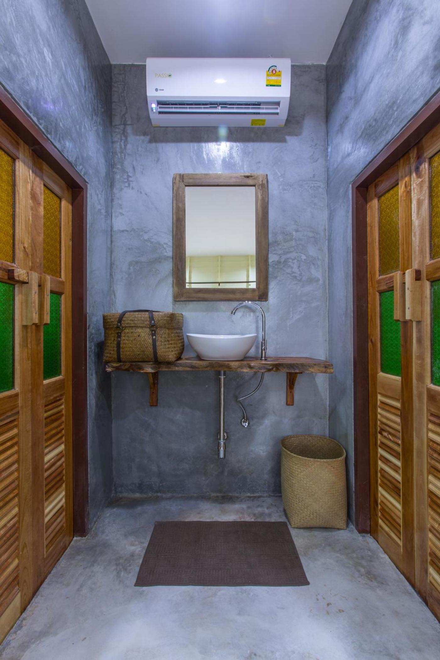 Deluxe Double or Twin Room - Photo 3