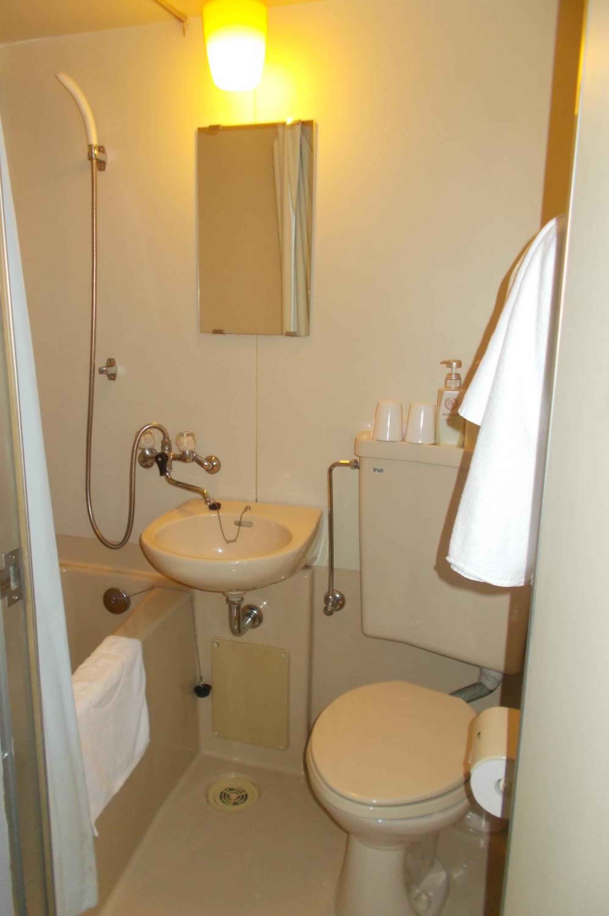 Single Room photo 3
