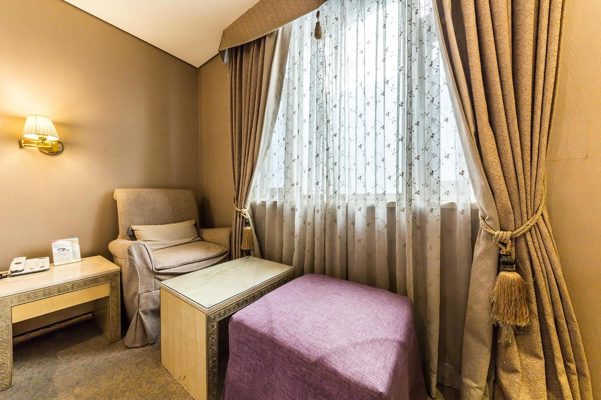 Double Room - Photo 17