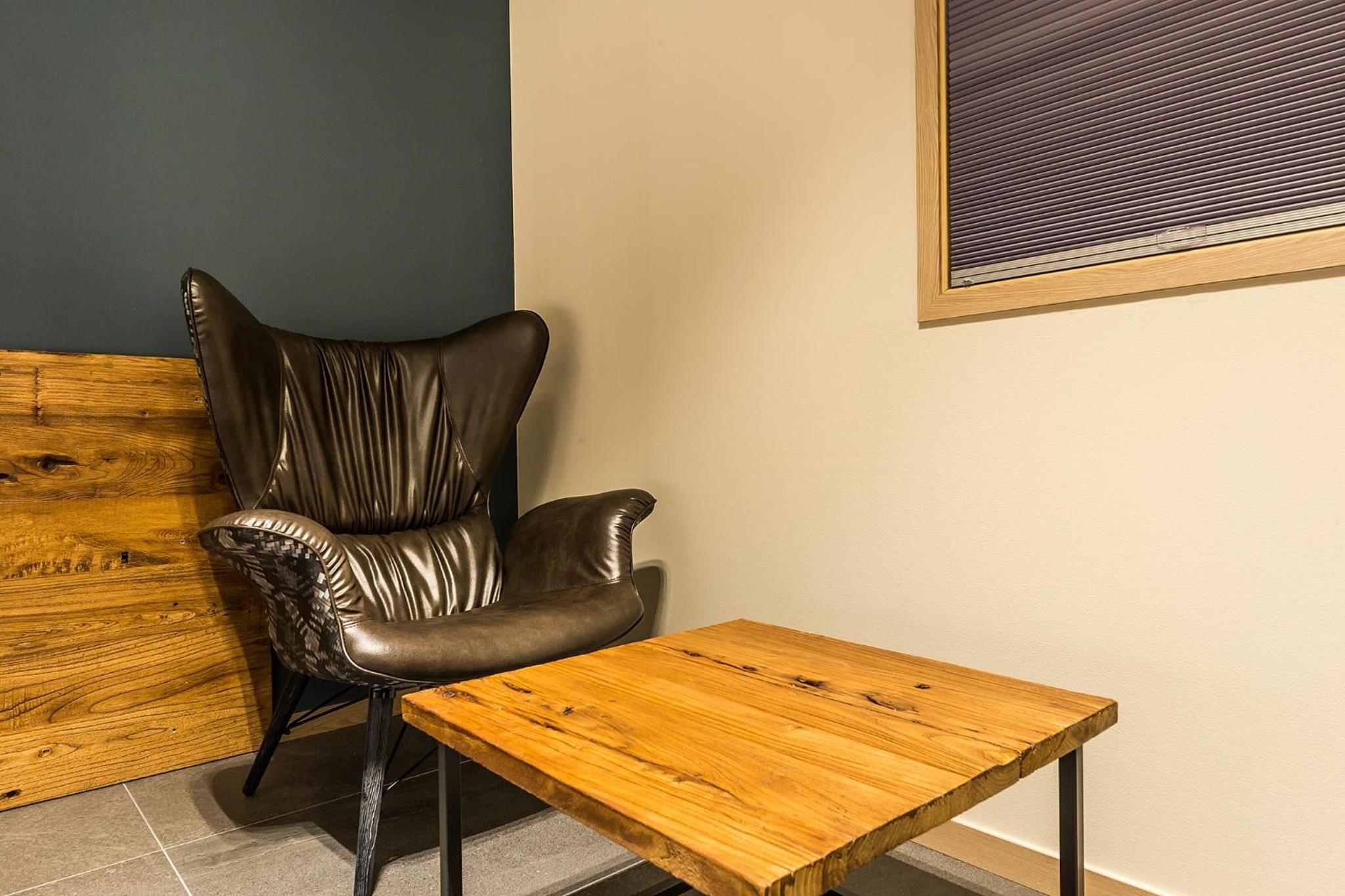 Deluxe Double Room - Photo 8