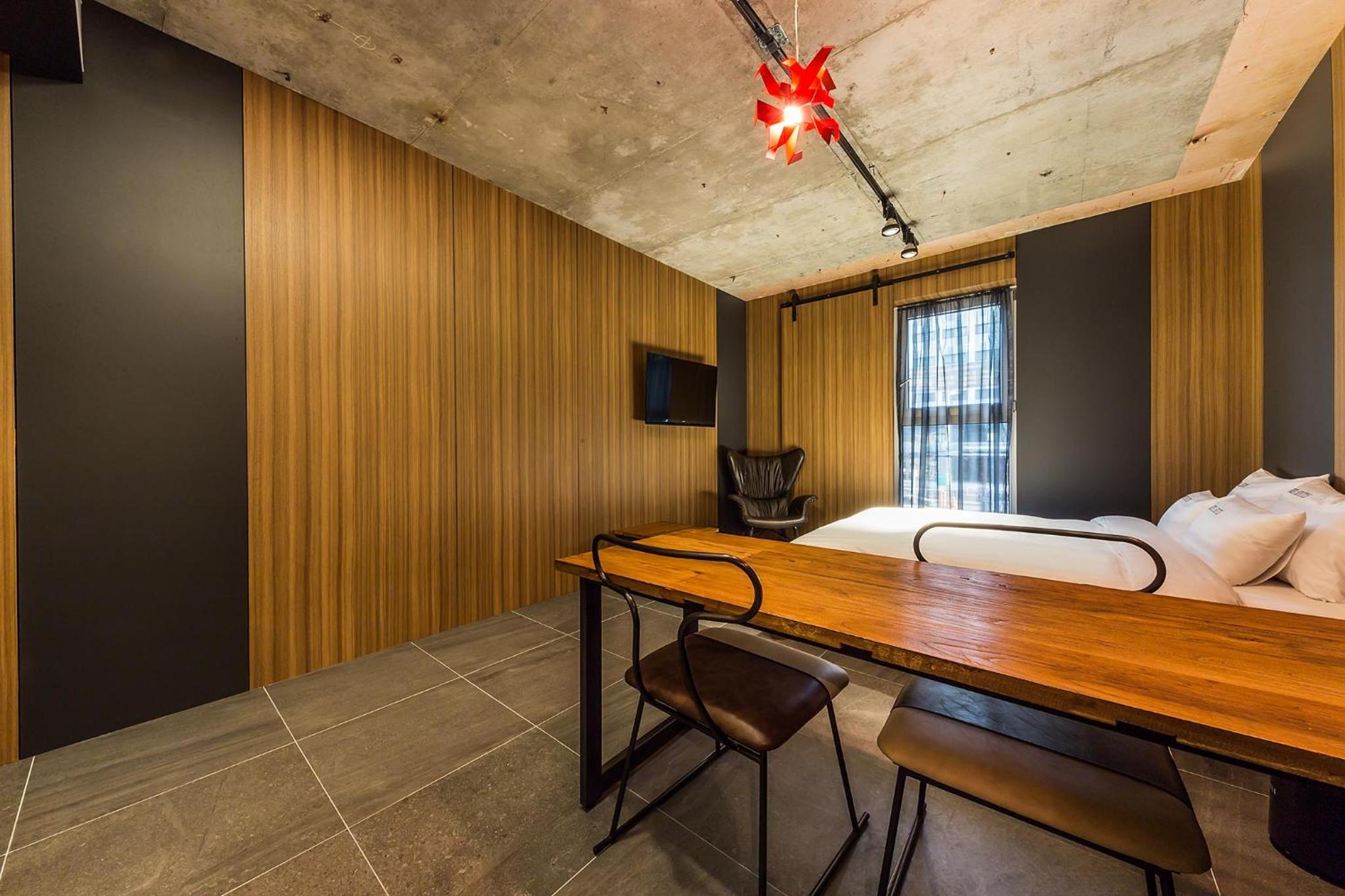 Queen Room - Photo 14