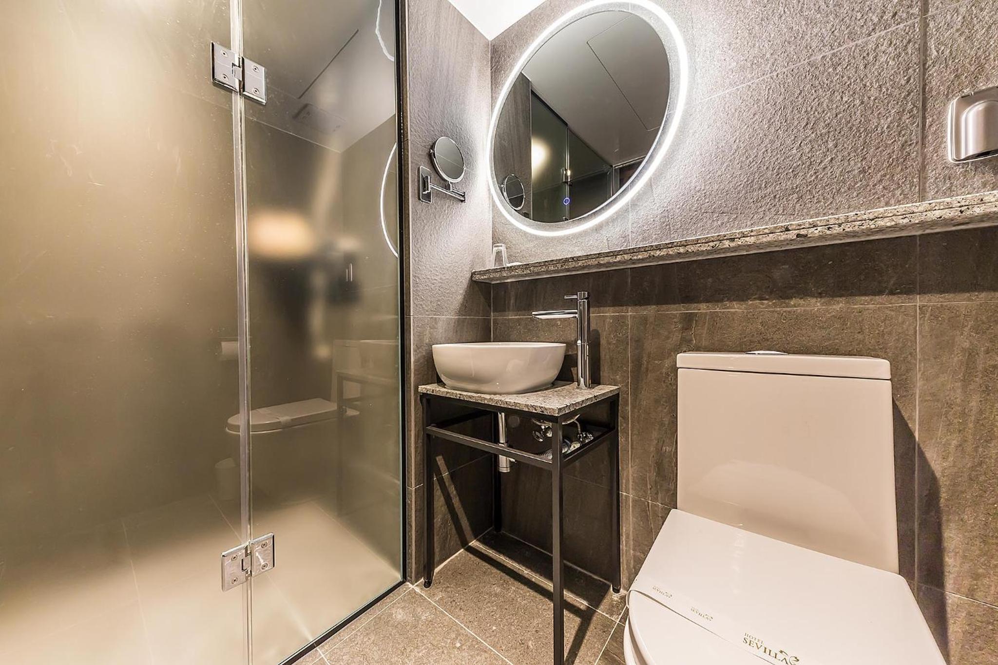 Family Suite - Photo 24