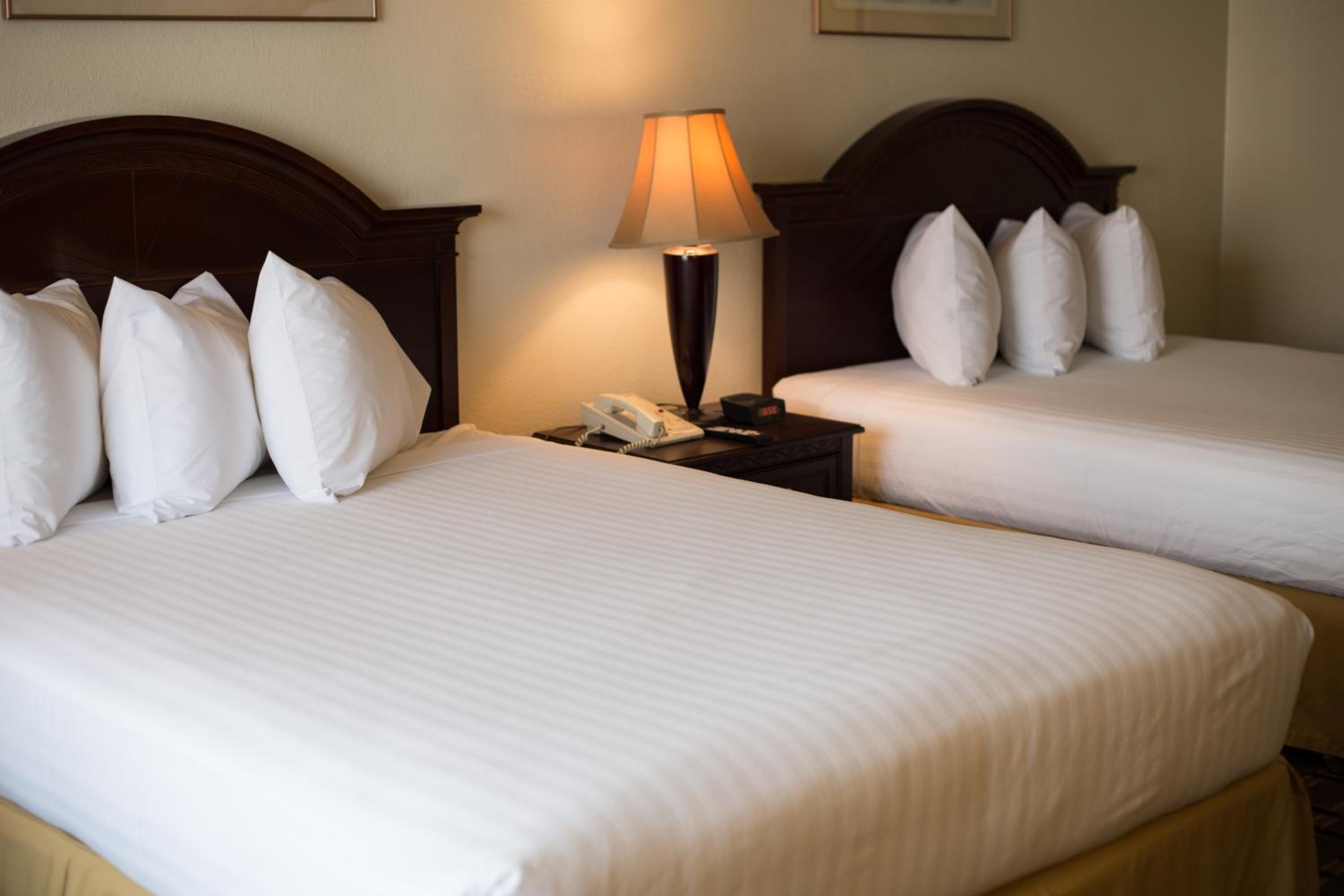Queen Room with Two Queen Beds - Photo 1