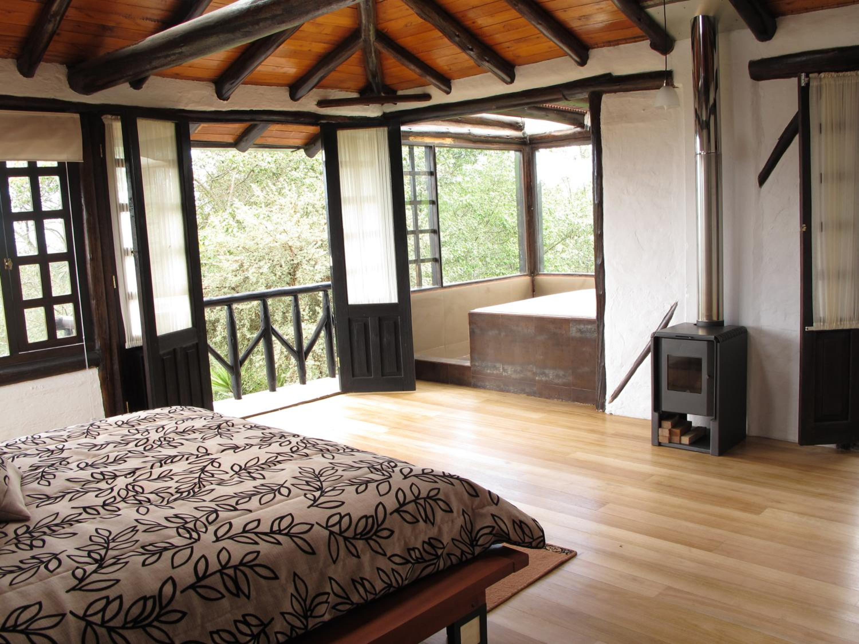 Honeymoon Suite photo 3