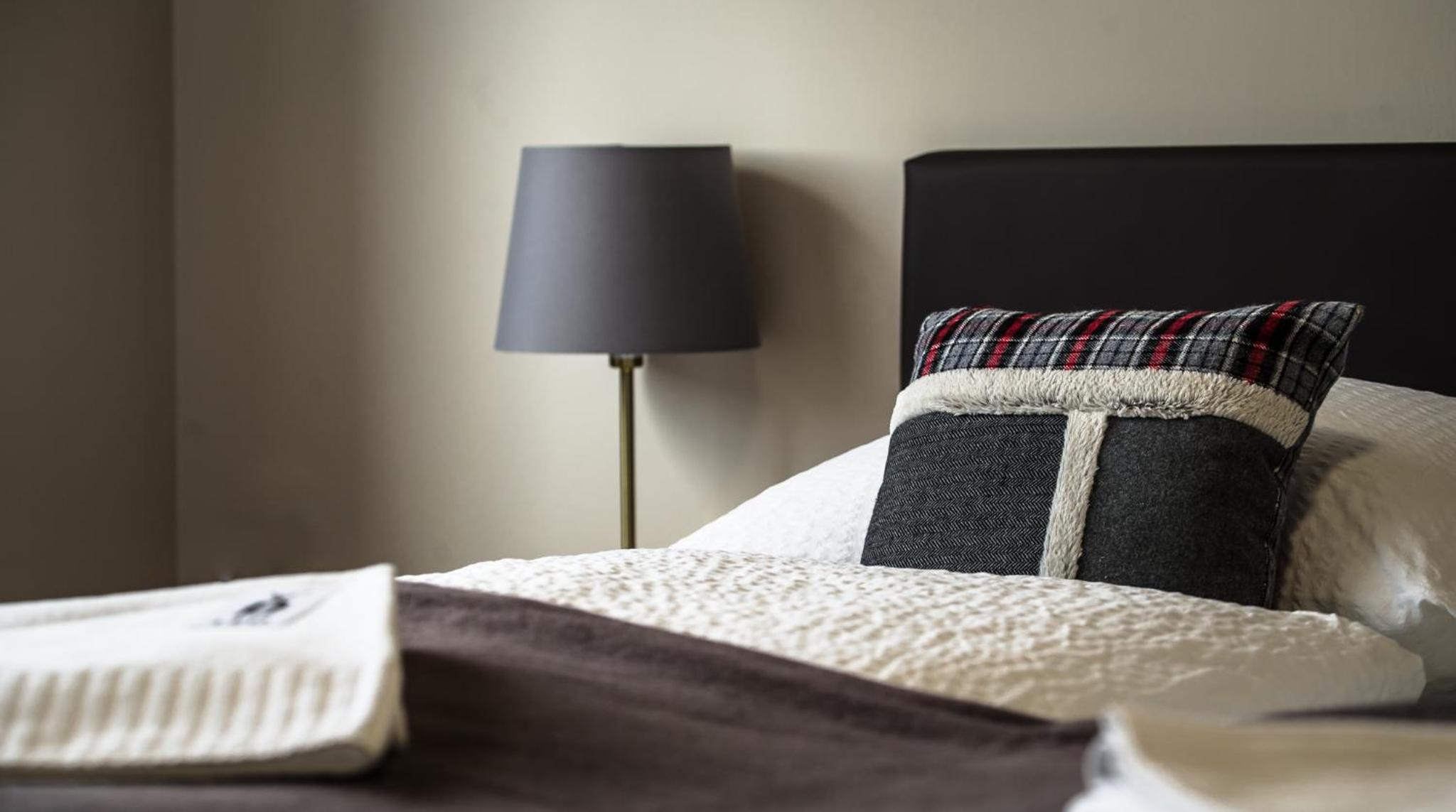 Double Room - Photo 7