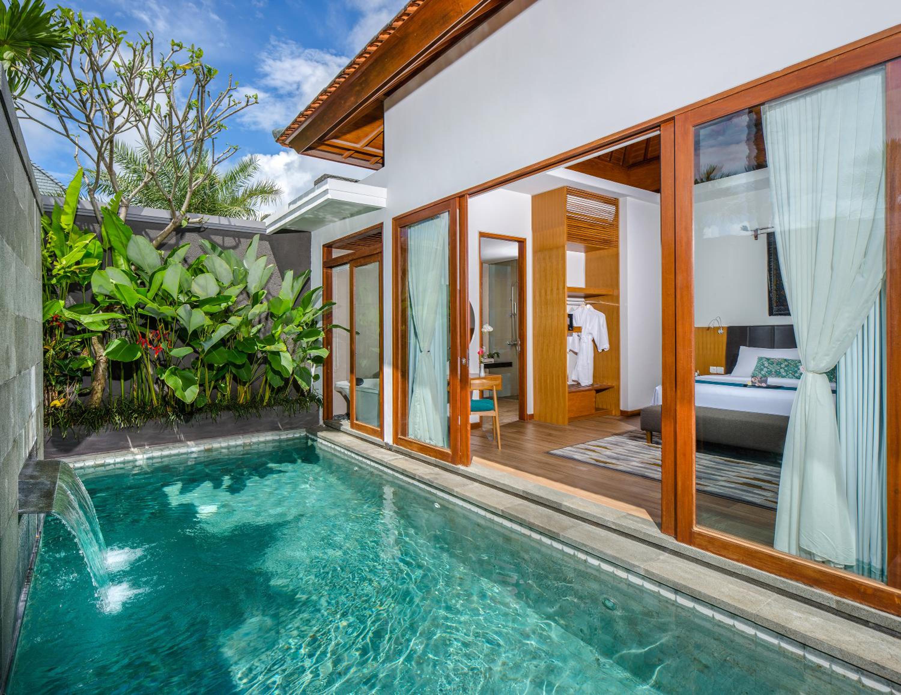 Special Offer - Honeymoon Package at Villa with Private Pool