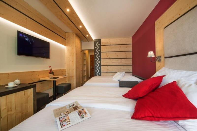 Deluxe Double Room with Balcony and Wellness - Photo 3