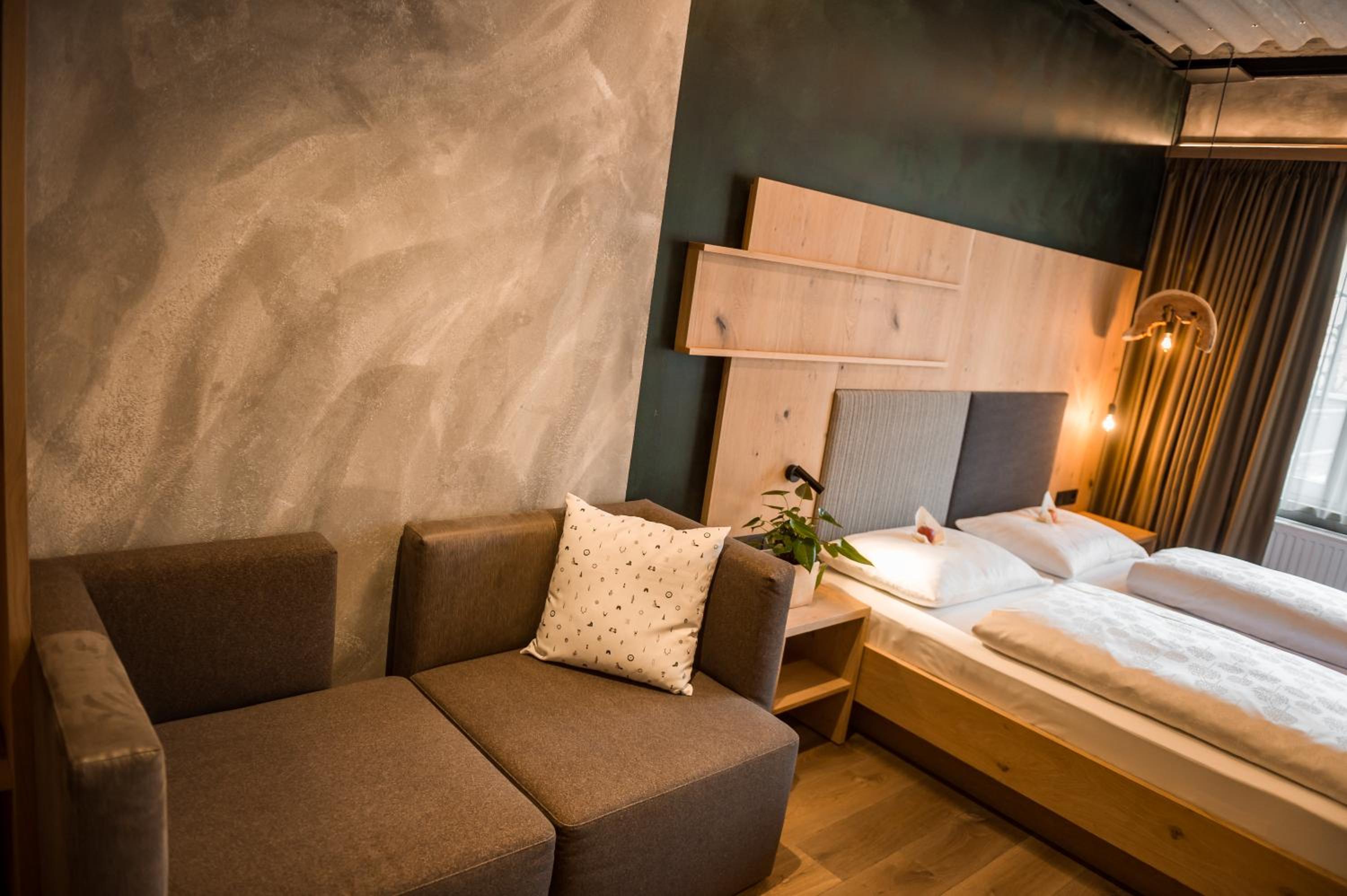 Deluxe Double Room with Terrace - Photo 2