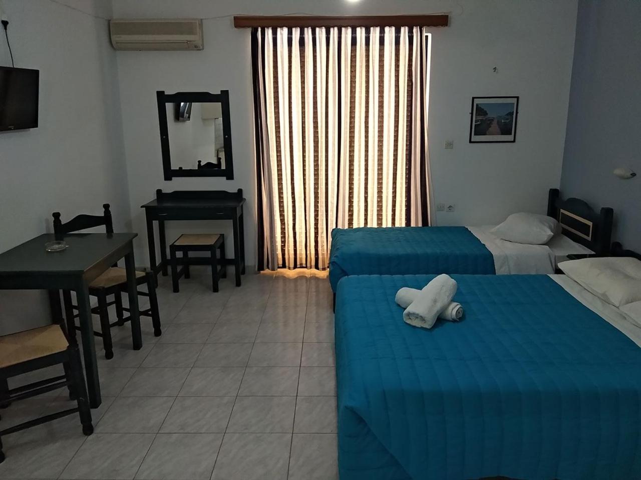 Two-Bedroom Apartment - Photo 9