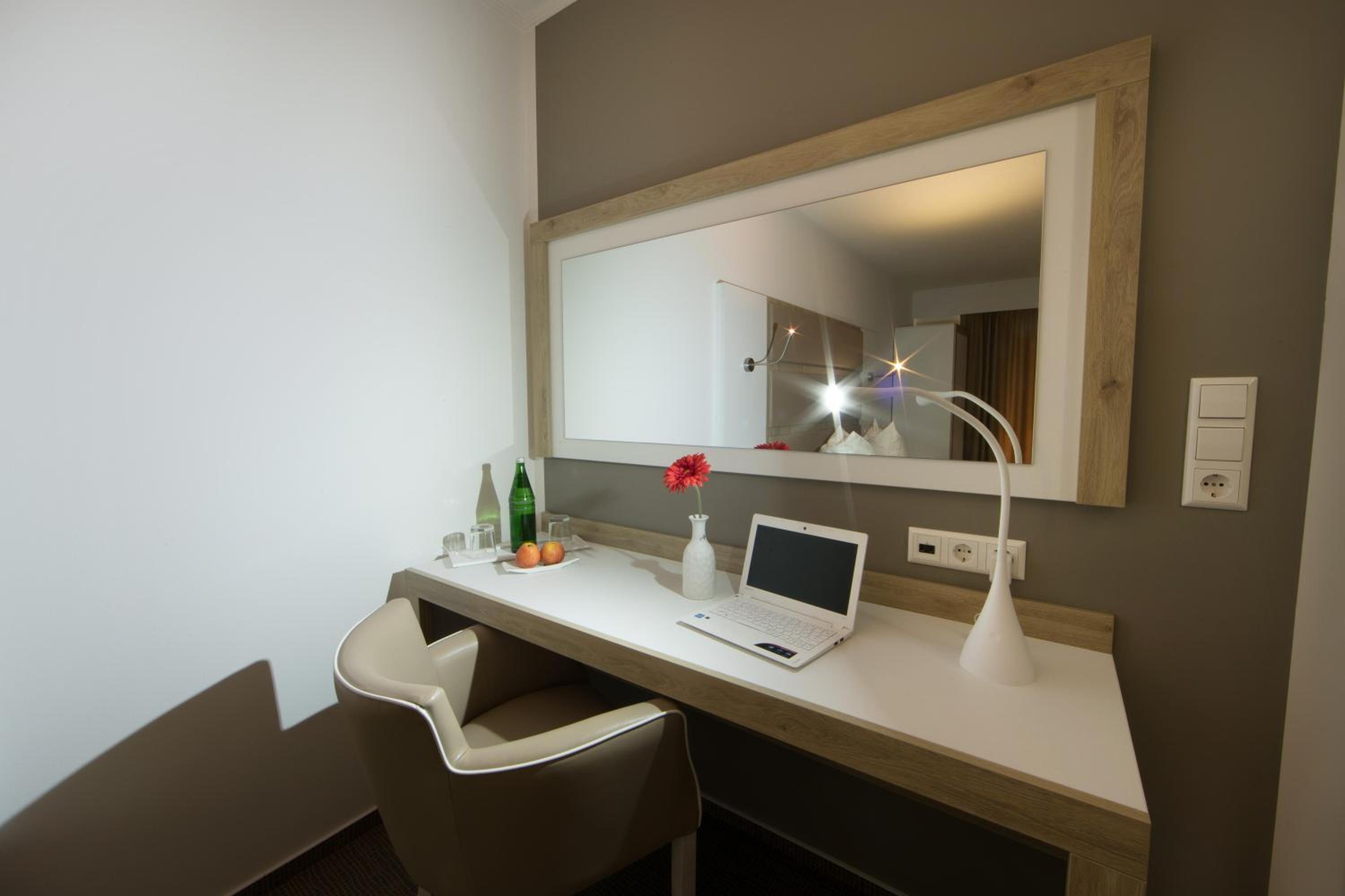 Comfort Triple Room - Photo 4