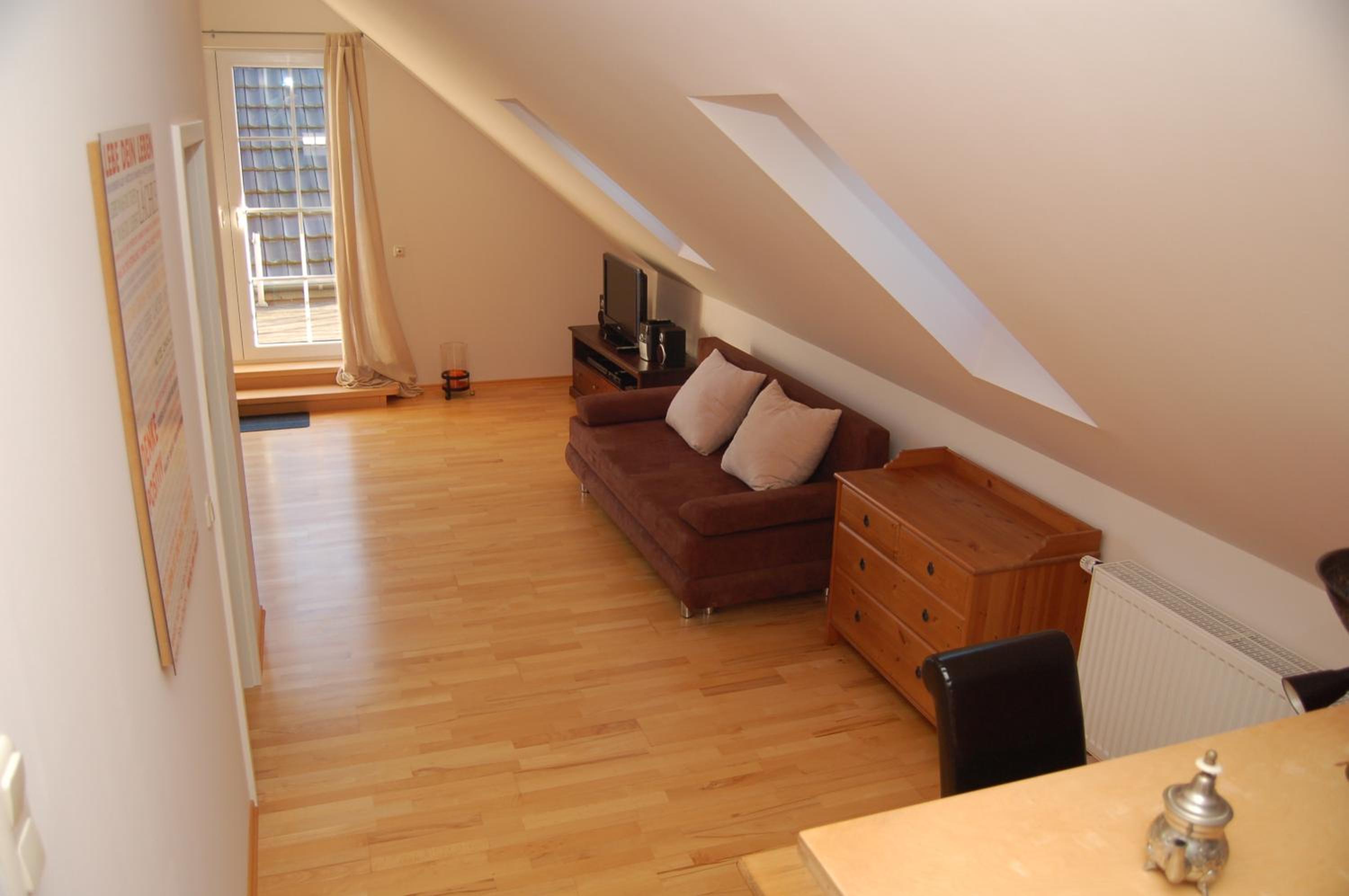Apartment with Mountain View photo 2