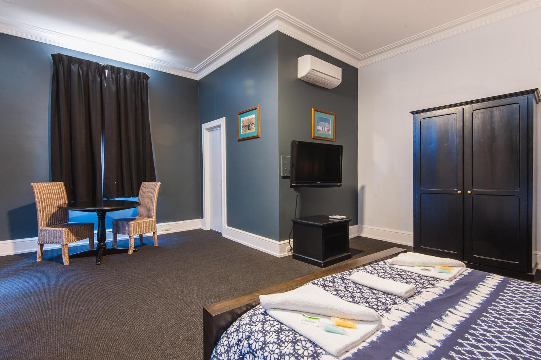 Double Room with Private Bathroom photo 2