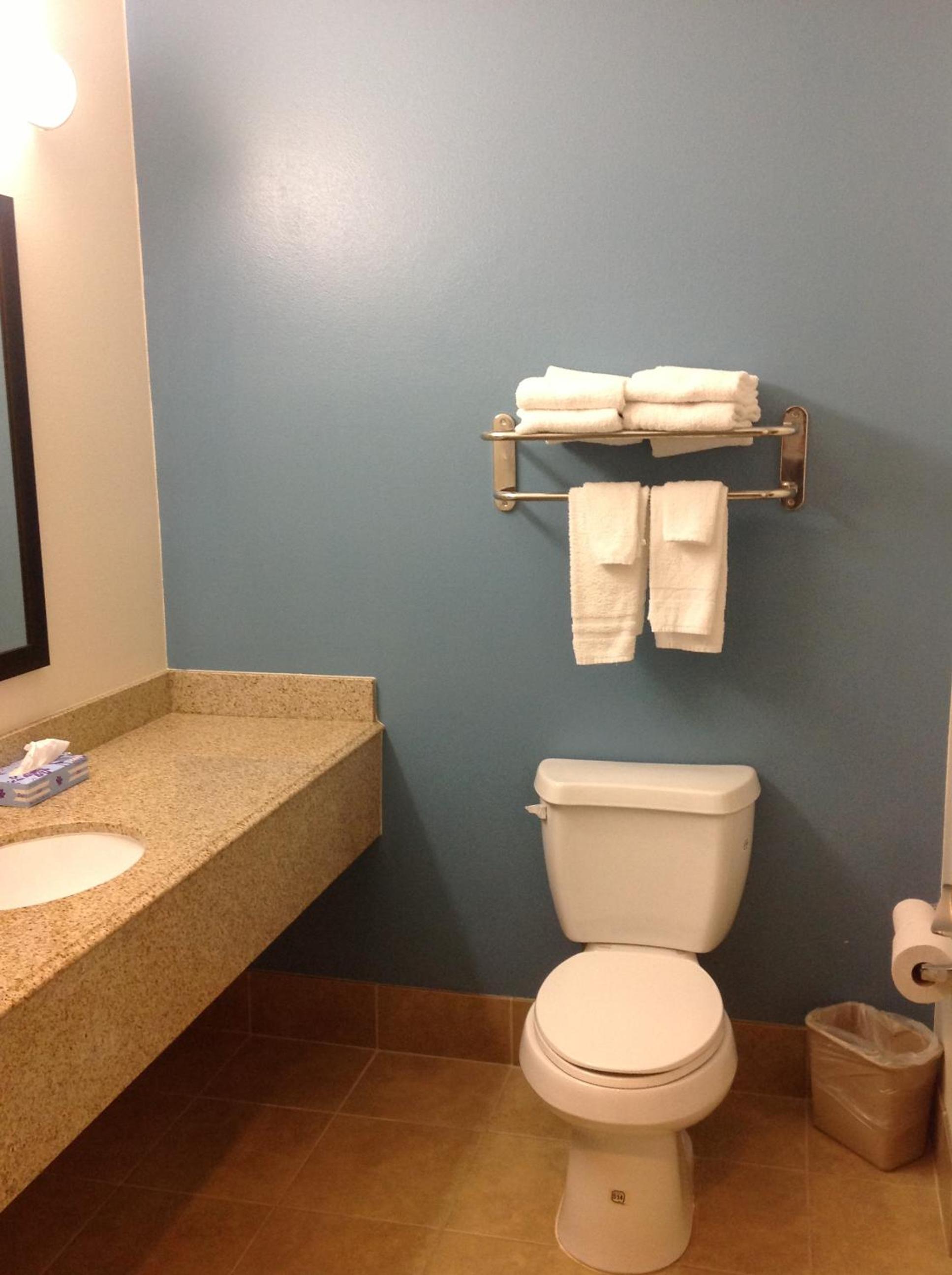 Deluxe Double Studio with Two Double Beds - Non-Smoking - Photo 3