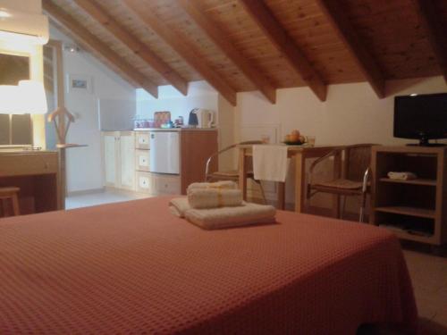 Deluxe Attic Double Room with Sea View