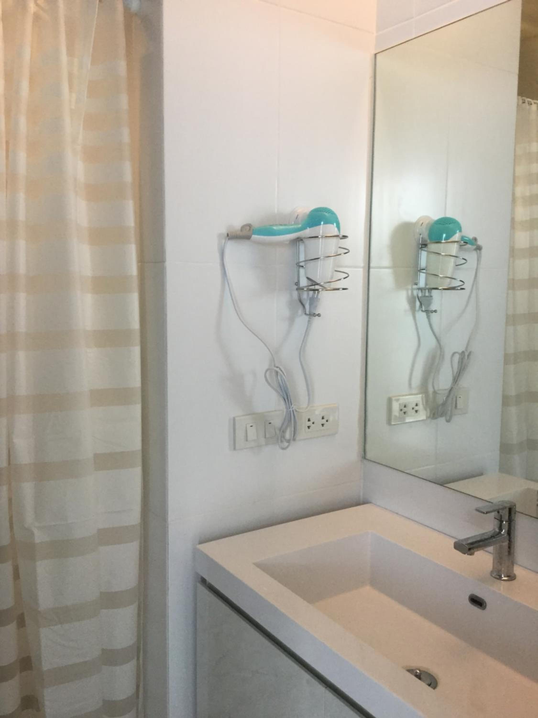 Apartment with Partial Sea View (Queen Bed) - Photo 22
