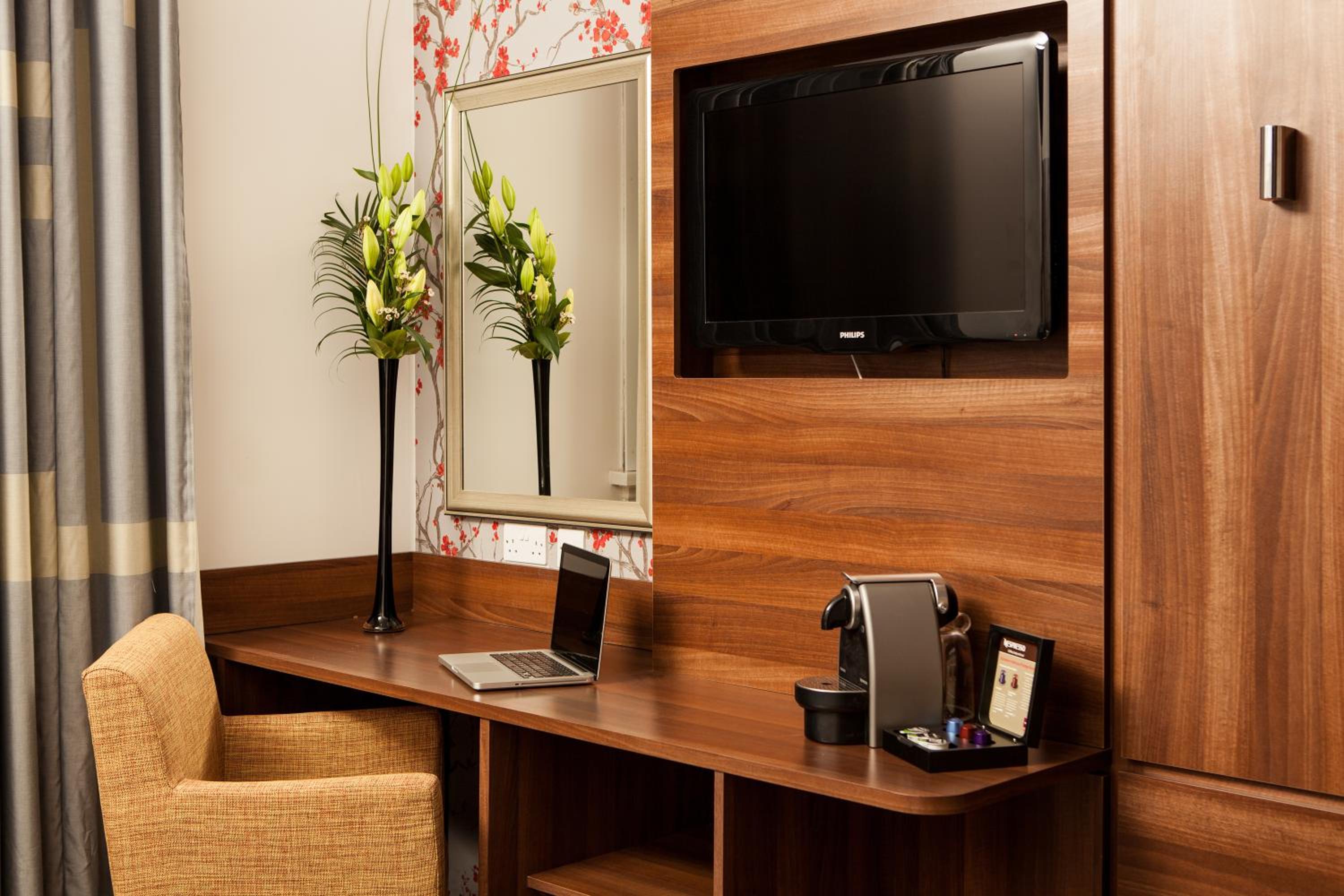 Superior Double Room photo 2
