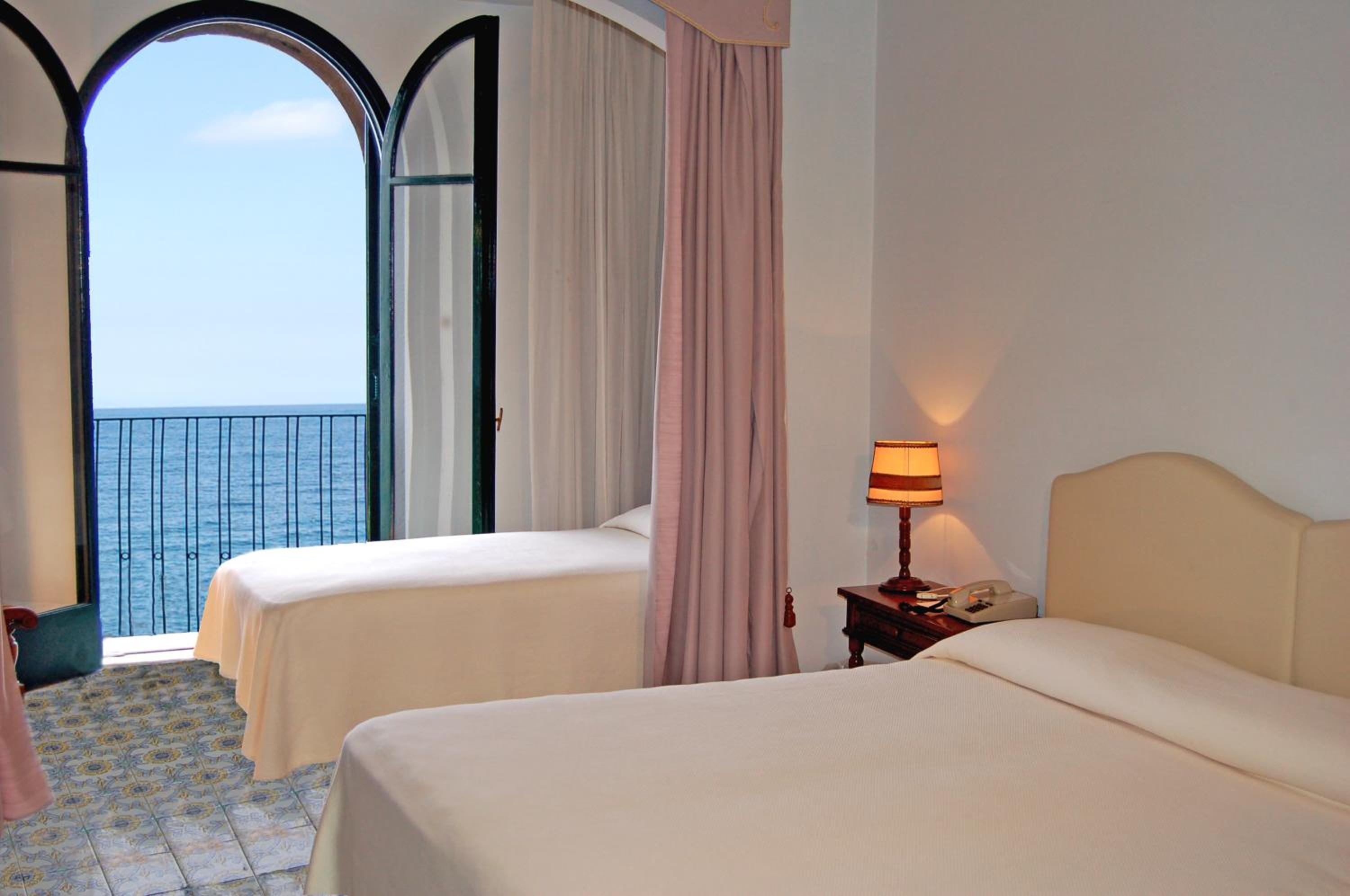 Triple Room with Sea View - Photo 1