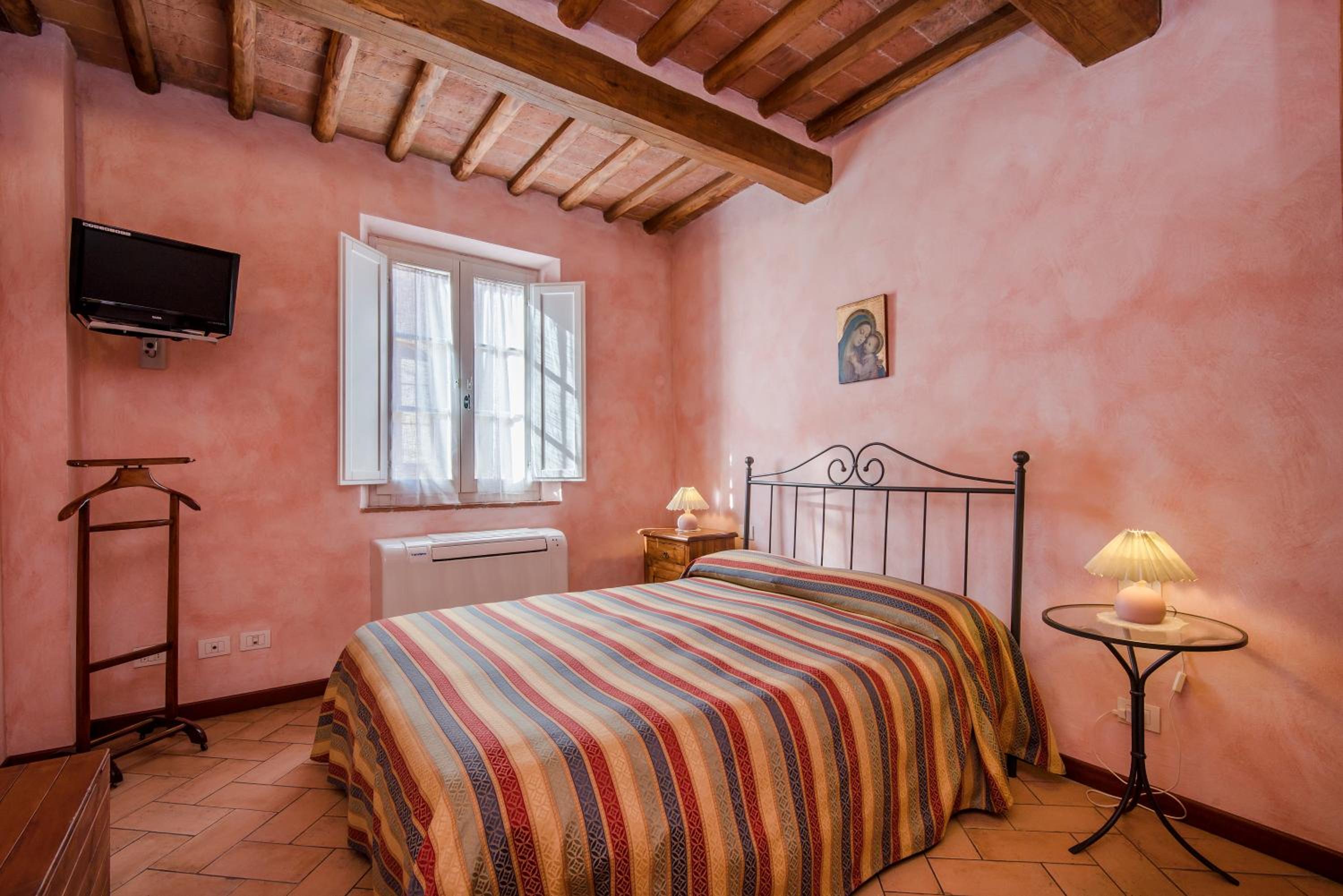 One-Bedroom Apartment (2 Adults)