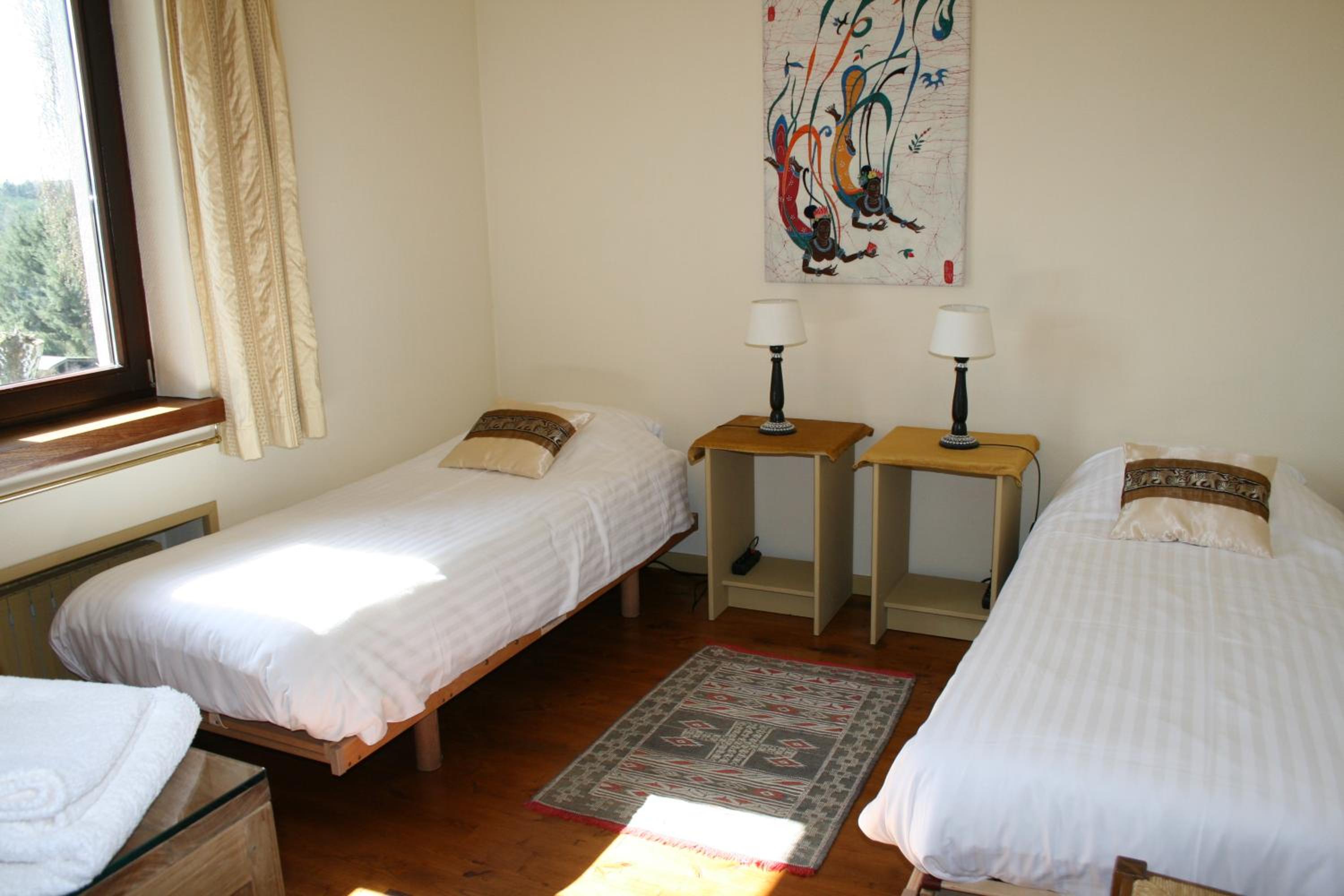 Quadruple Room With Private Bathroom photo 3