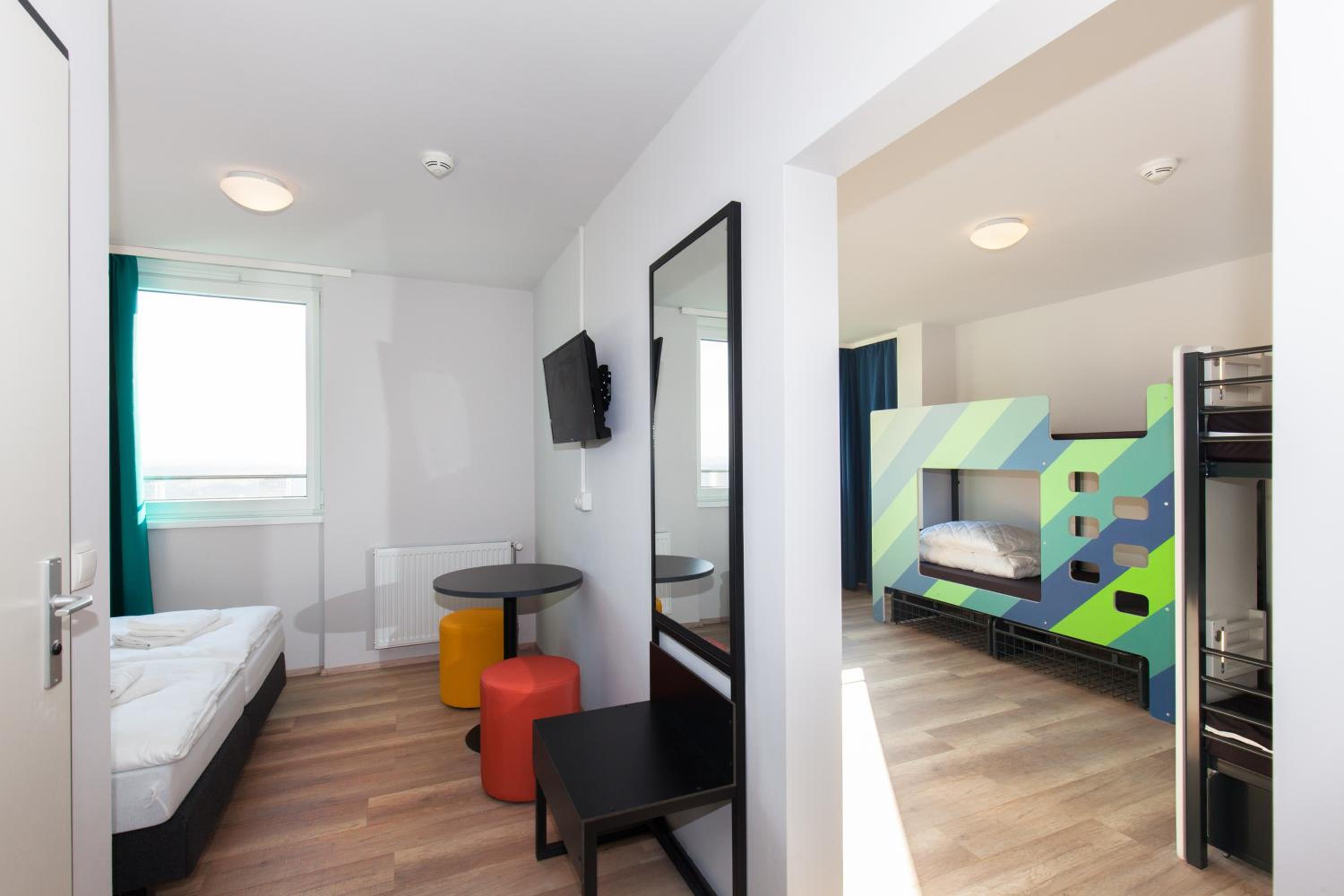 4-Bed Room ( Bunk Beds only) - Photo 4