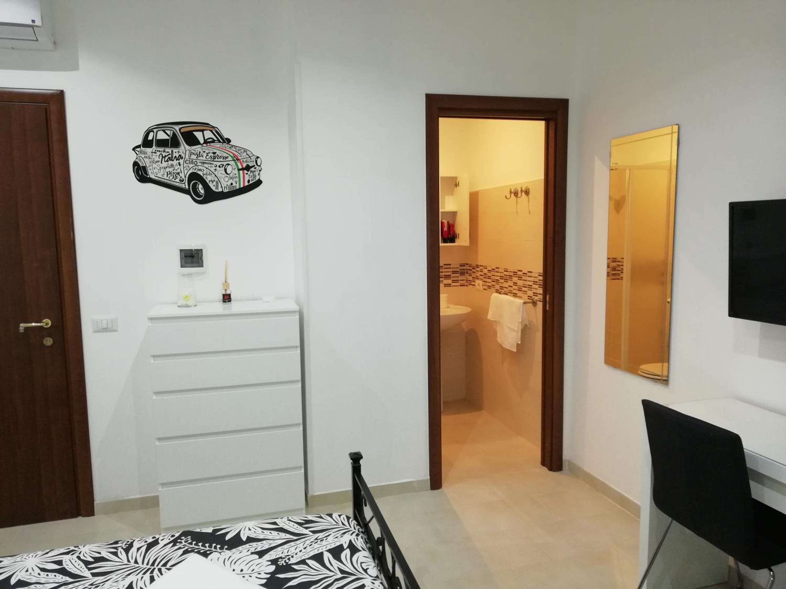 Deluxe Double or Twin Room photo 3