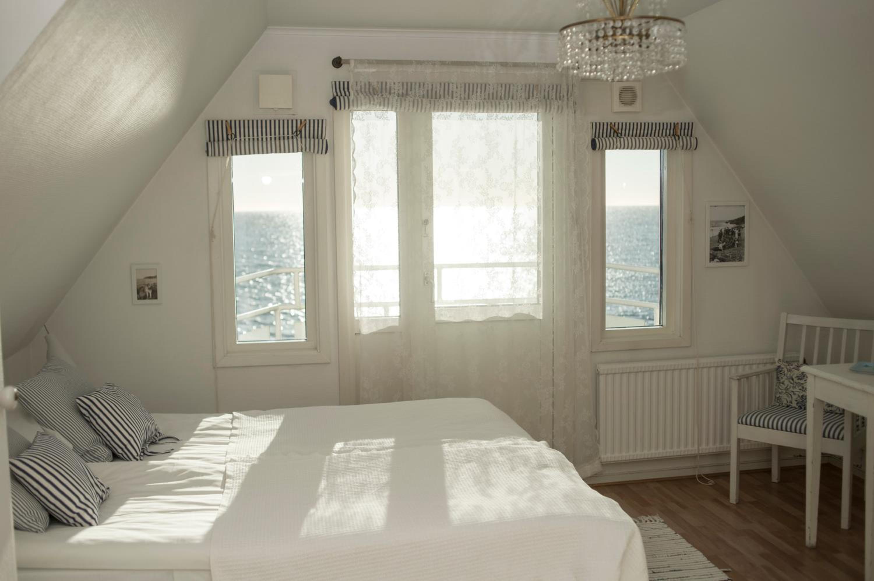 Double Room with Sea View photo 2