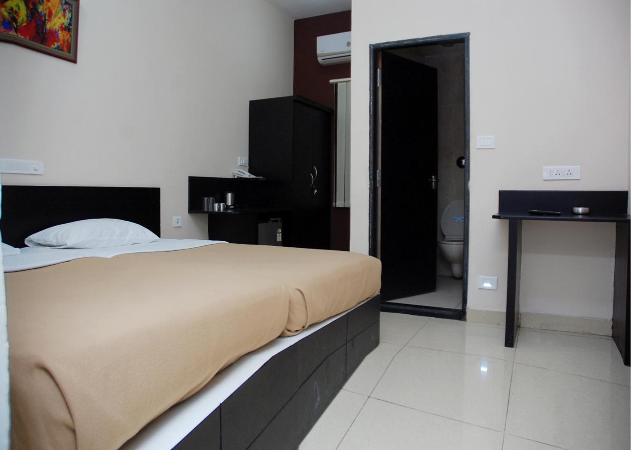 Deluxe Double Room - Photo 2