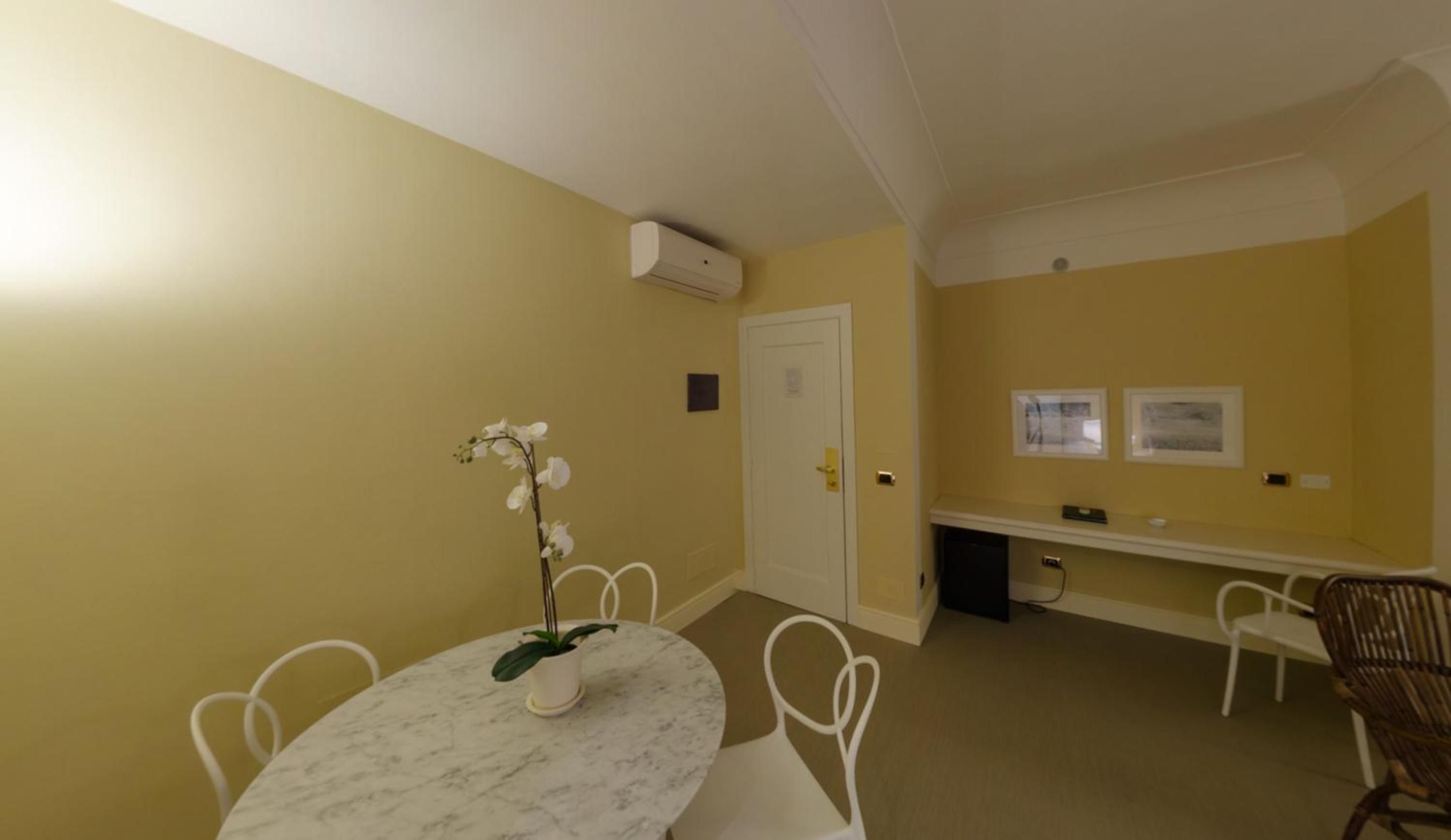 Loft Suite - Photo 5