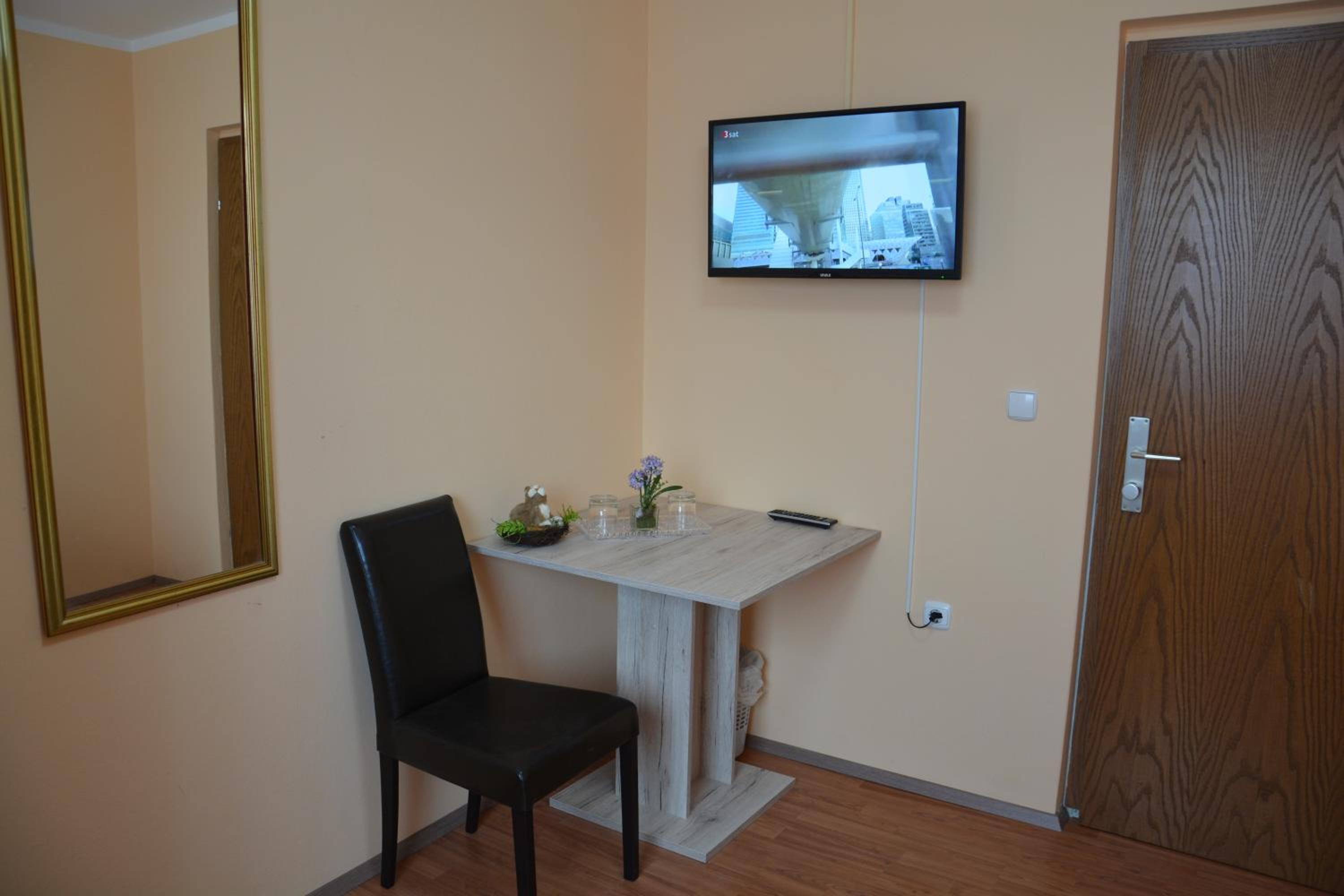 Deluxe Single Room photo 3
