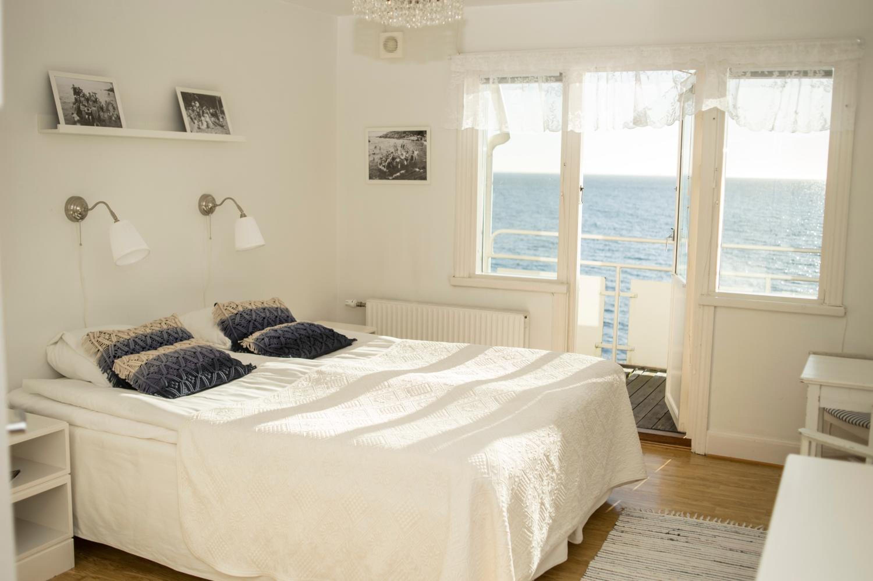 Double Room with Sea View photo 1