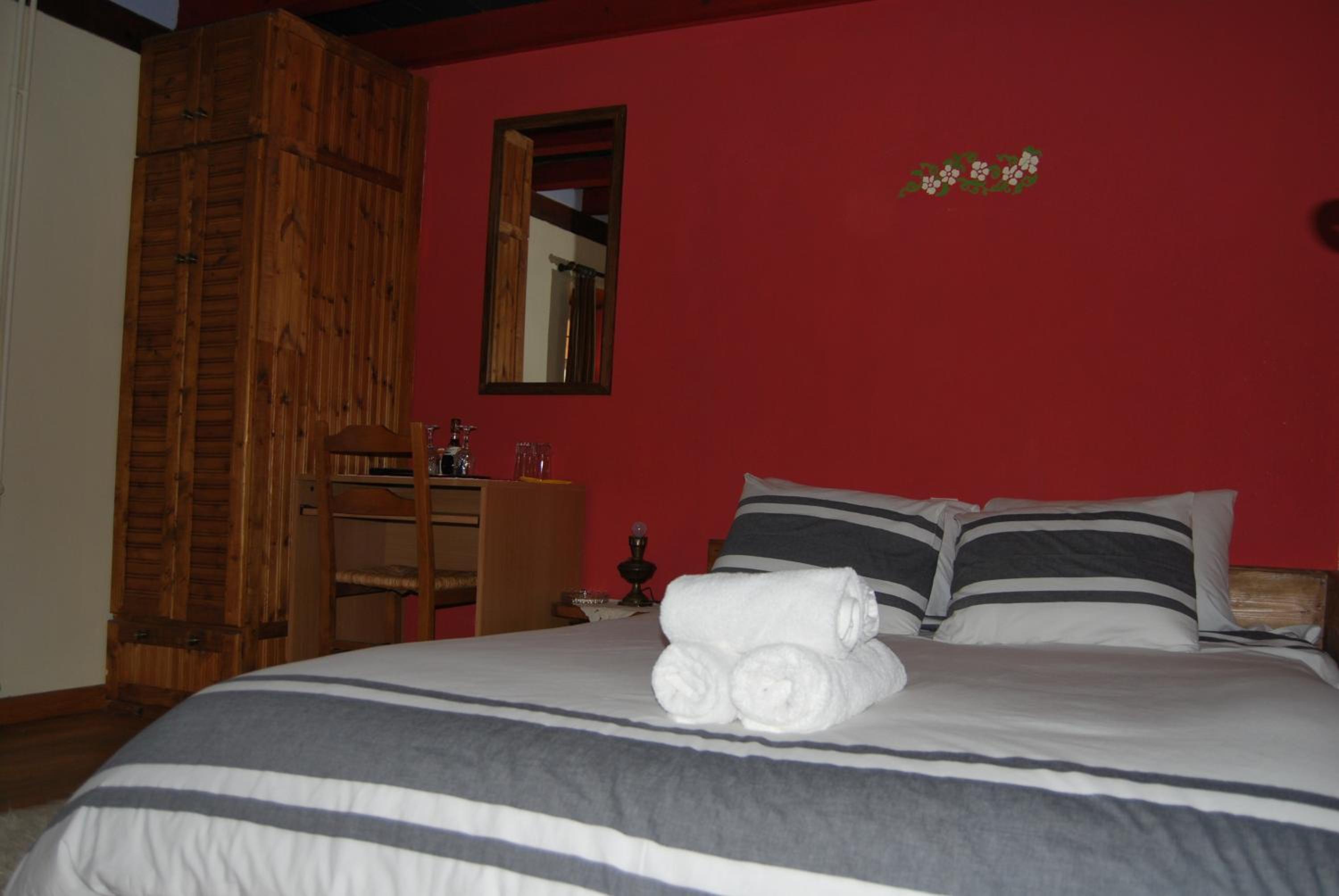 Two-Bedroom Apartment - Photo 1