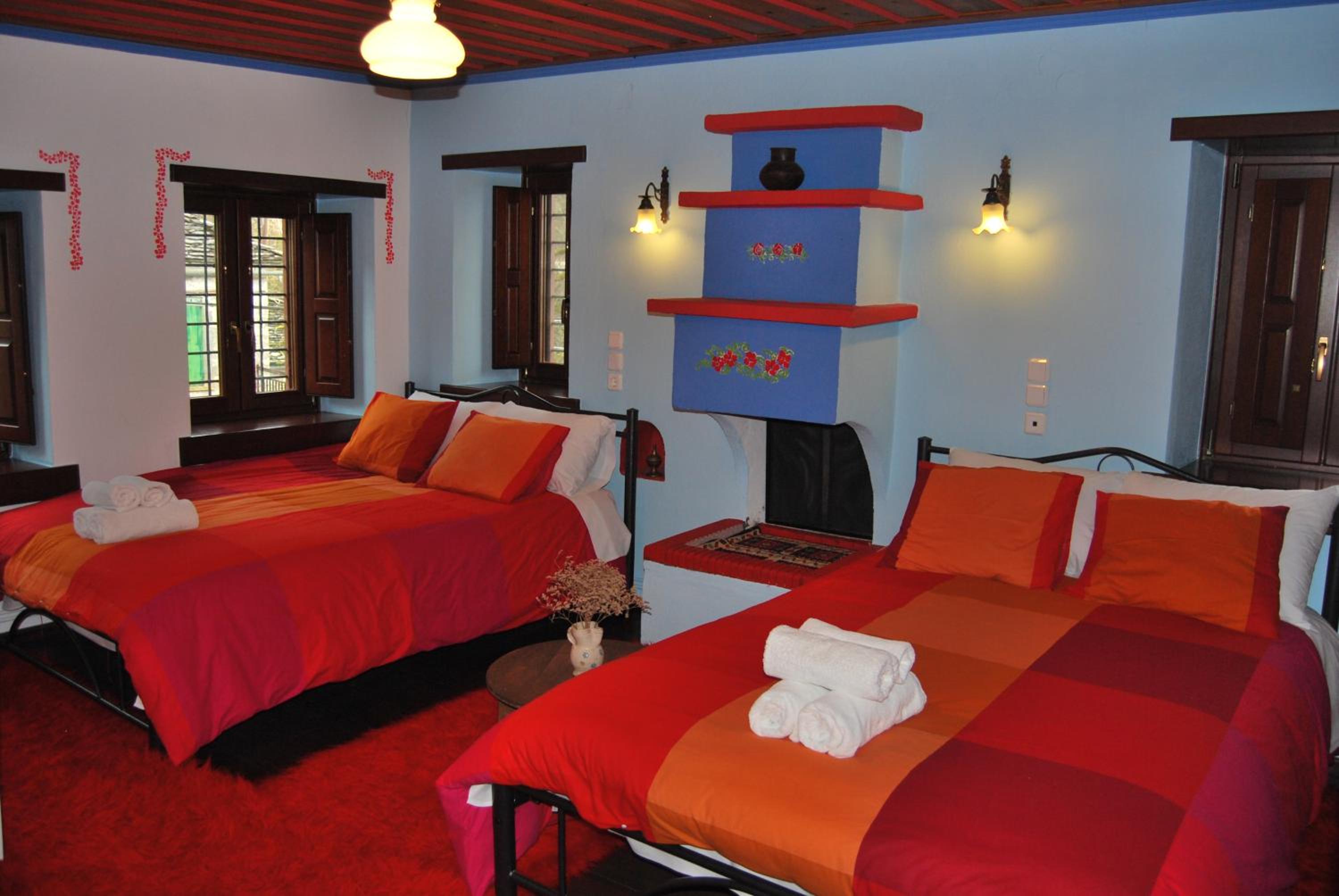 Quadruple Room - Photo 1