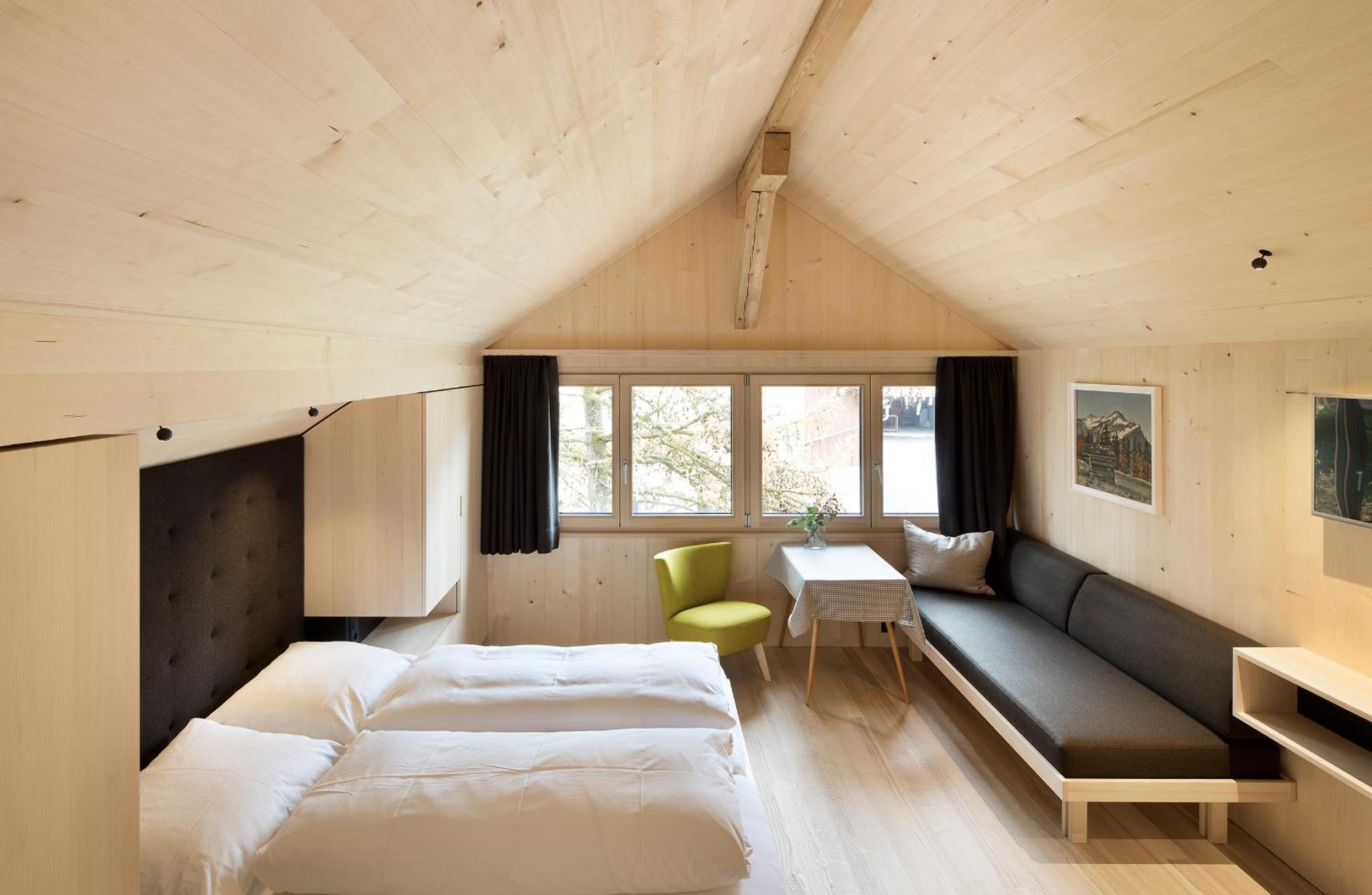 Comfort Triple Room with Shower