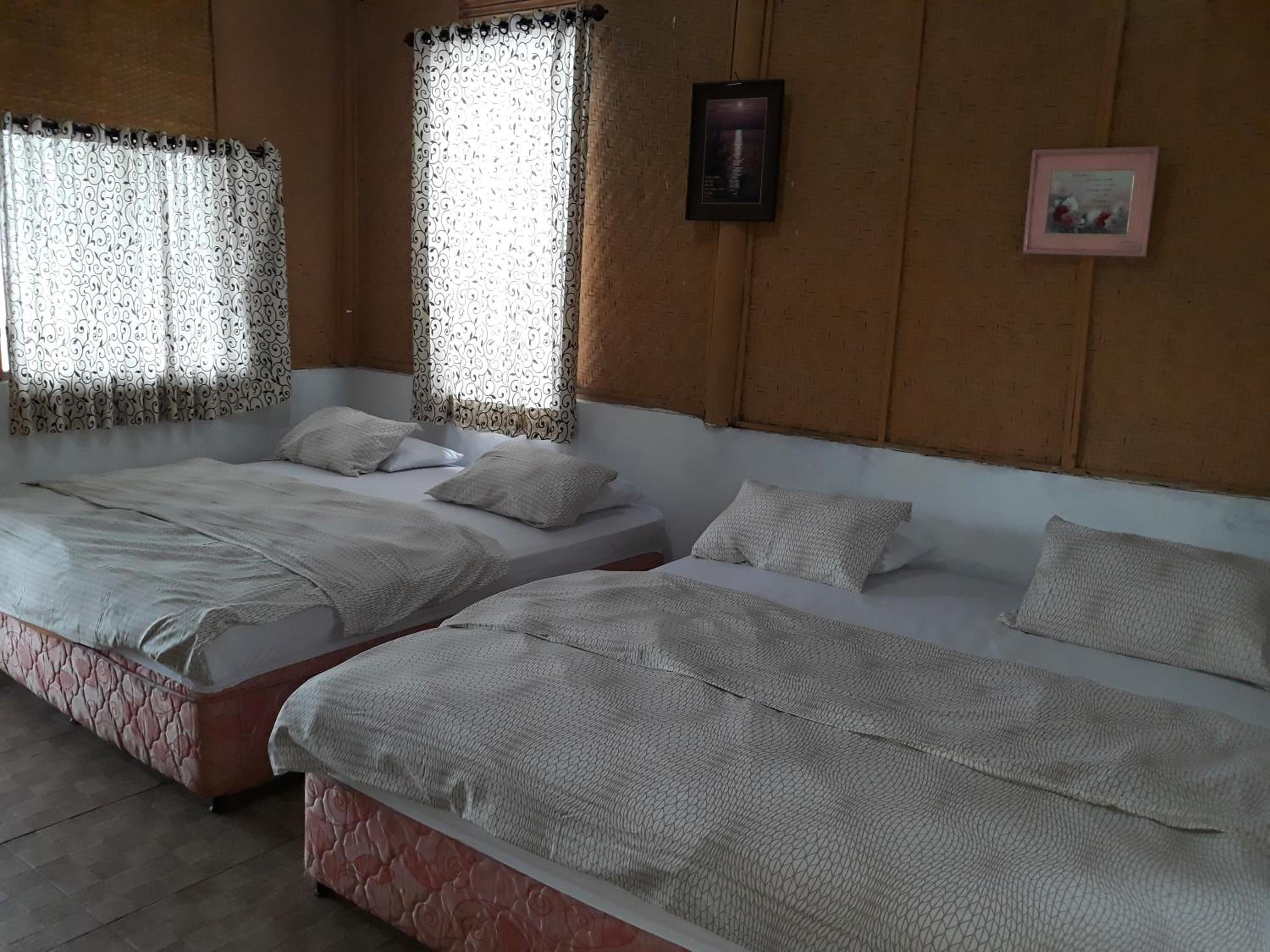 Standard Family Room - Photo 1