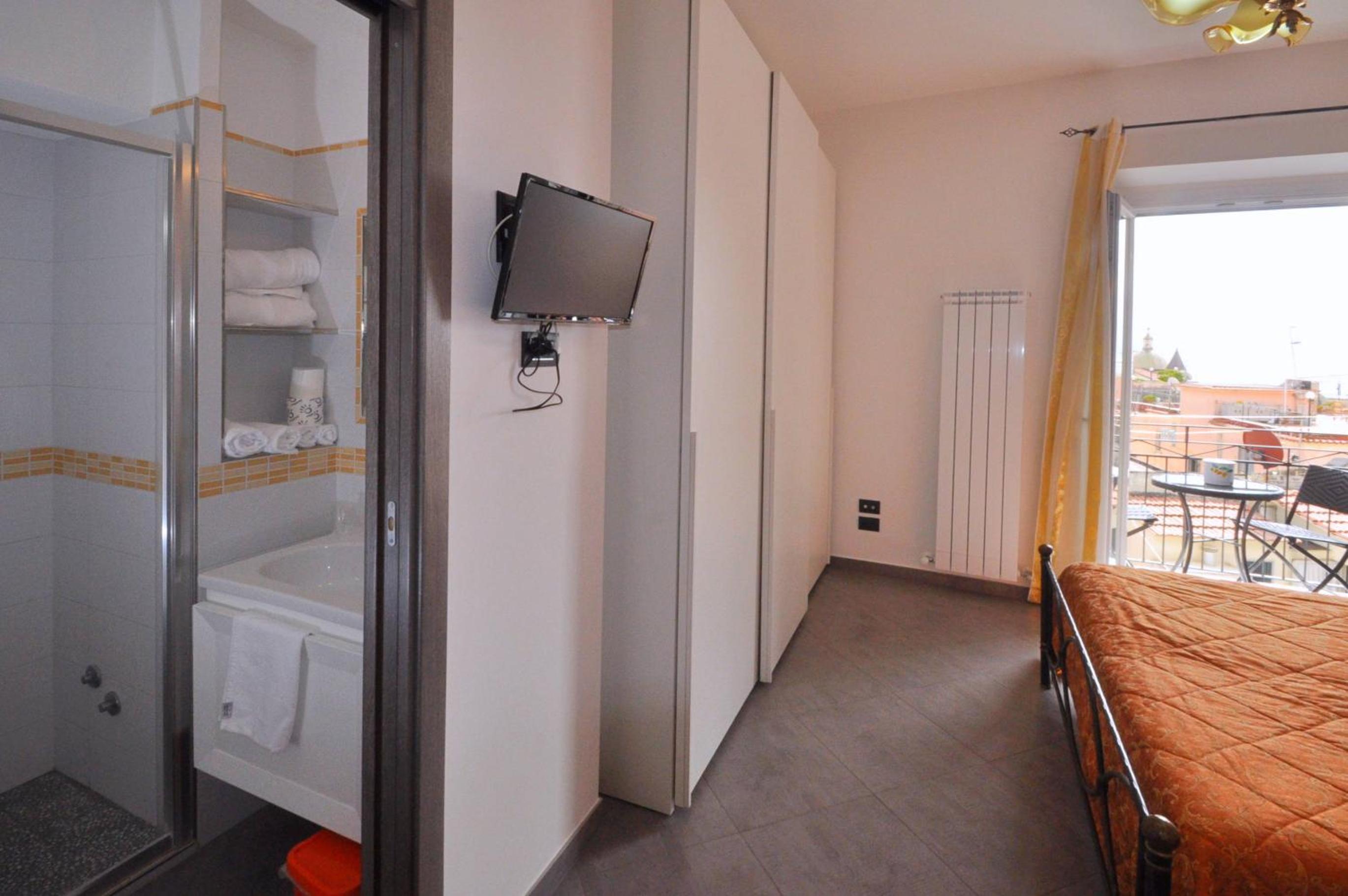 King Room with Sea View photo 2