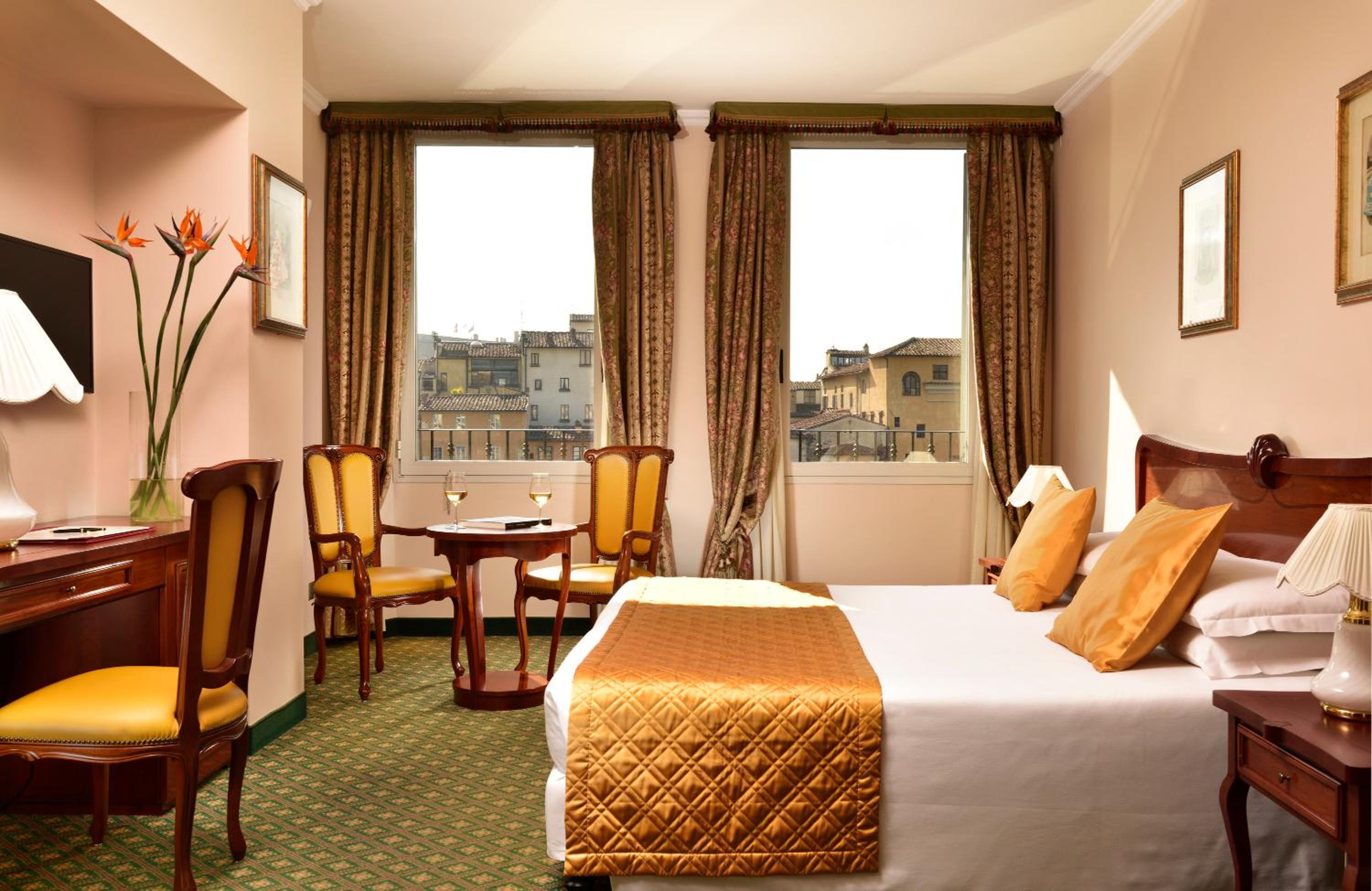 Deluxe Double or Twin Room with River View - Photo 2