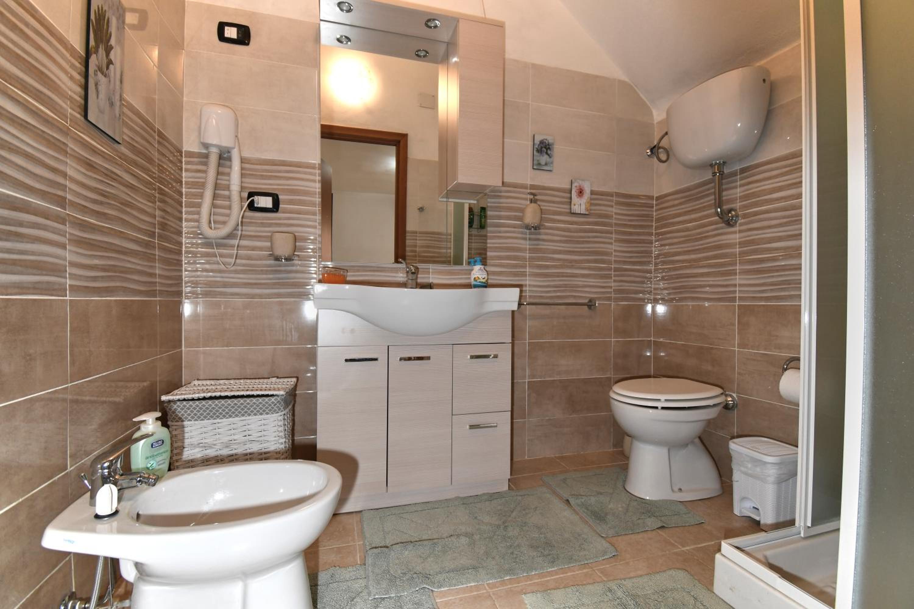 Studio Apartment photo 3