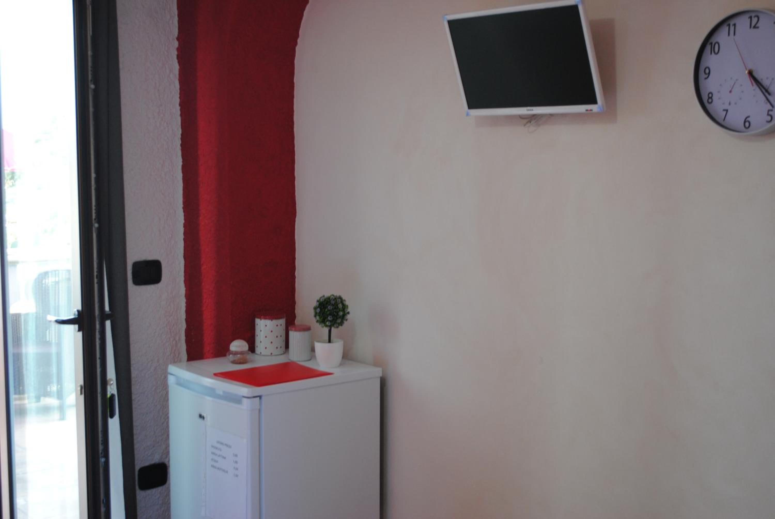 Standard Double Room photo 3