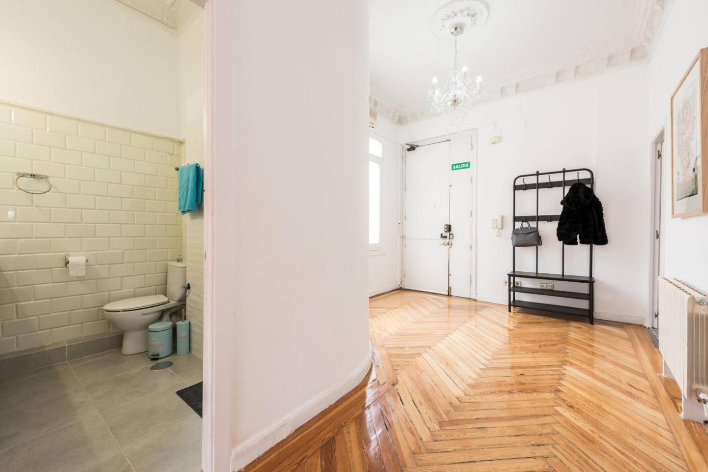 Apartment - Photo 9