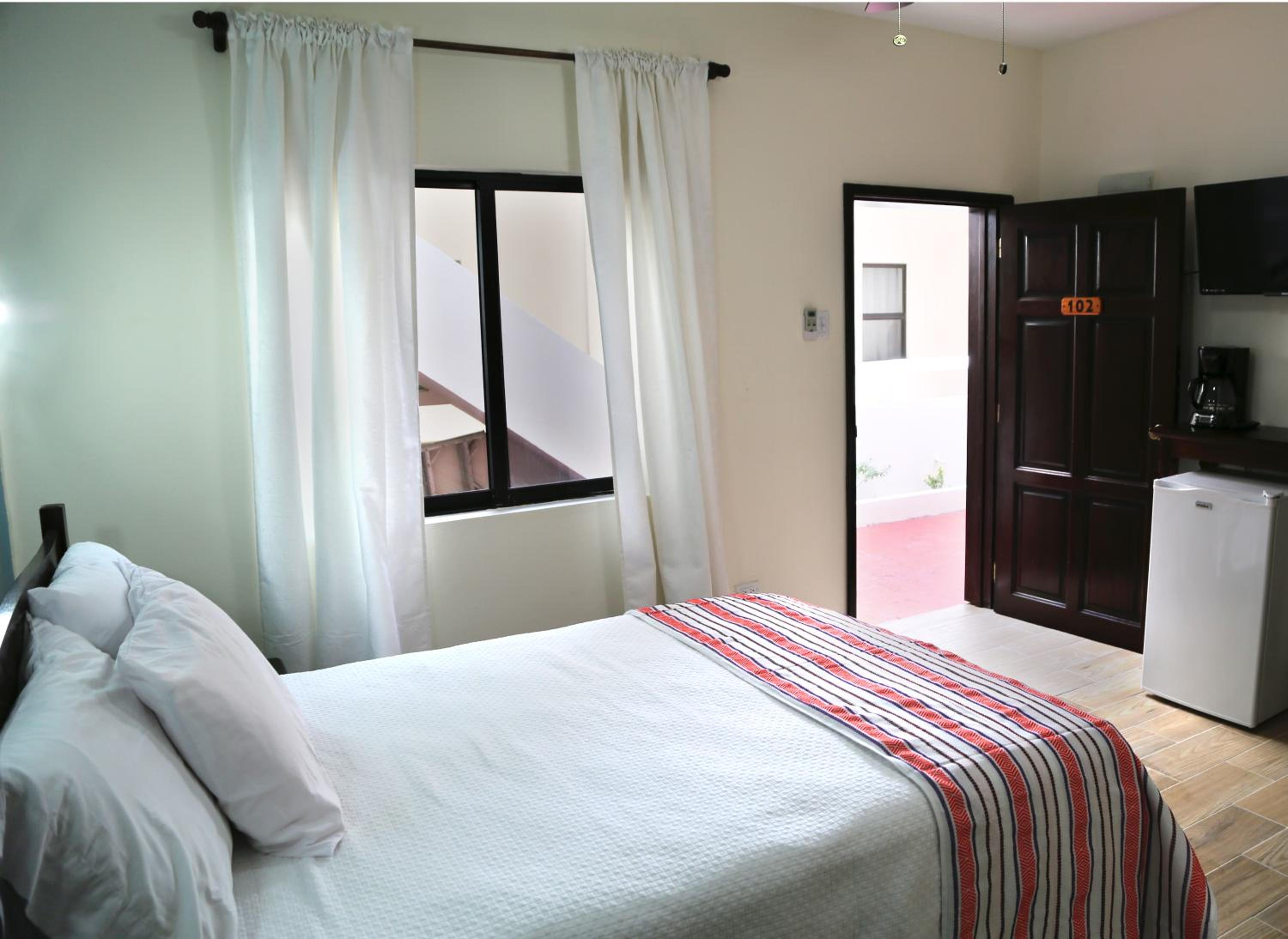 Standard Single Room photo 2