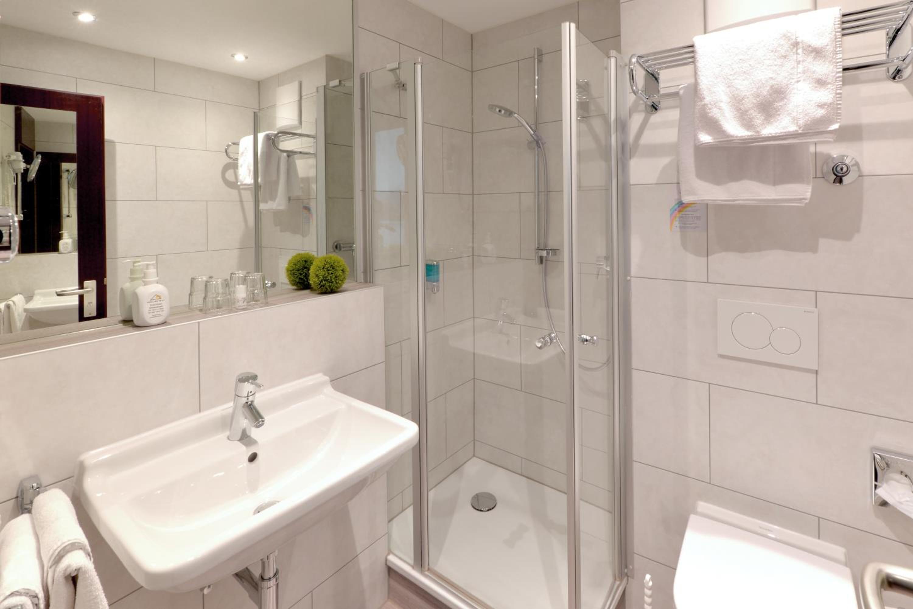 Double Room - Photo 11