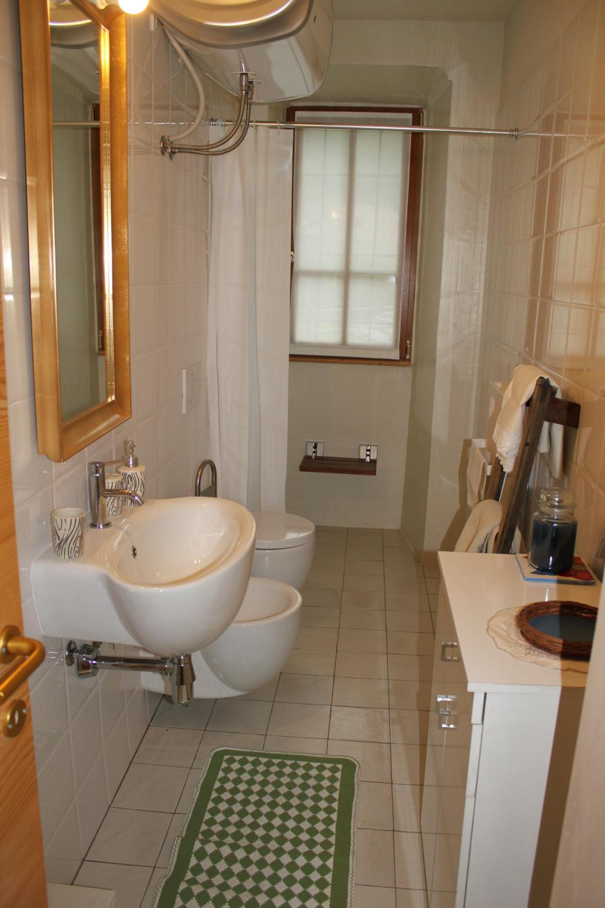 Two-Bedroom Apartment - Photo 5