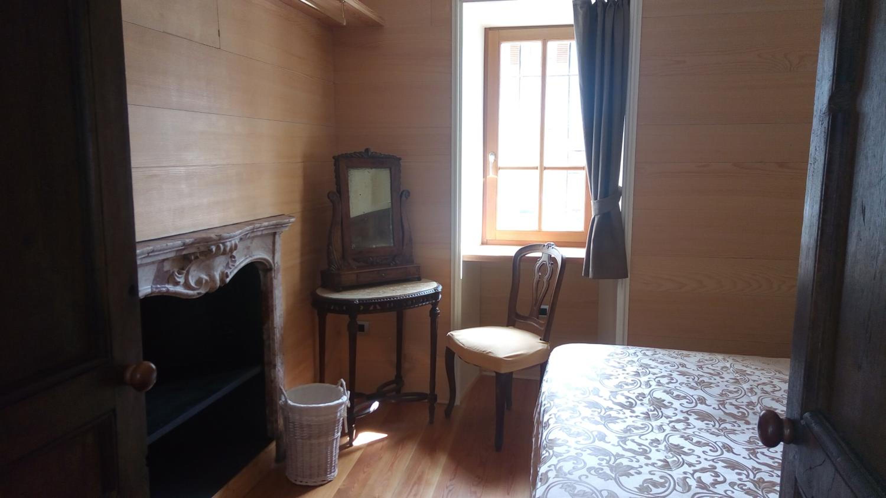 Two-Bedroom Apartment - Photo 6