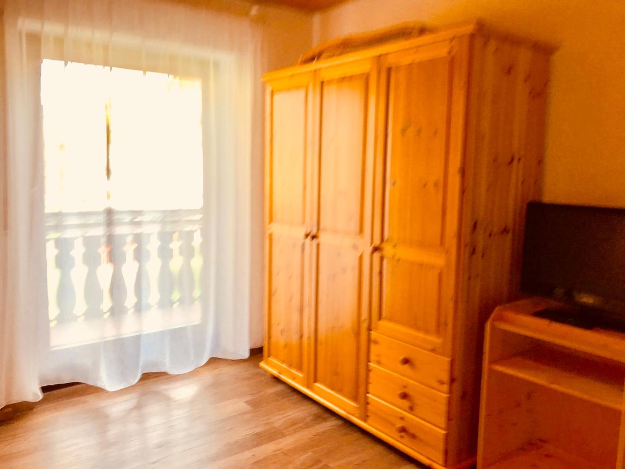 Apartment with Mountain View - Photo 1